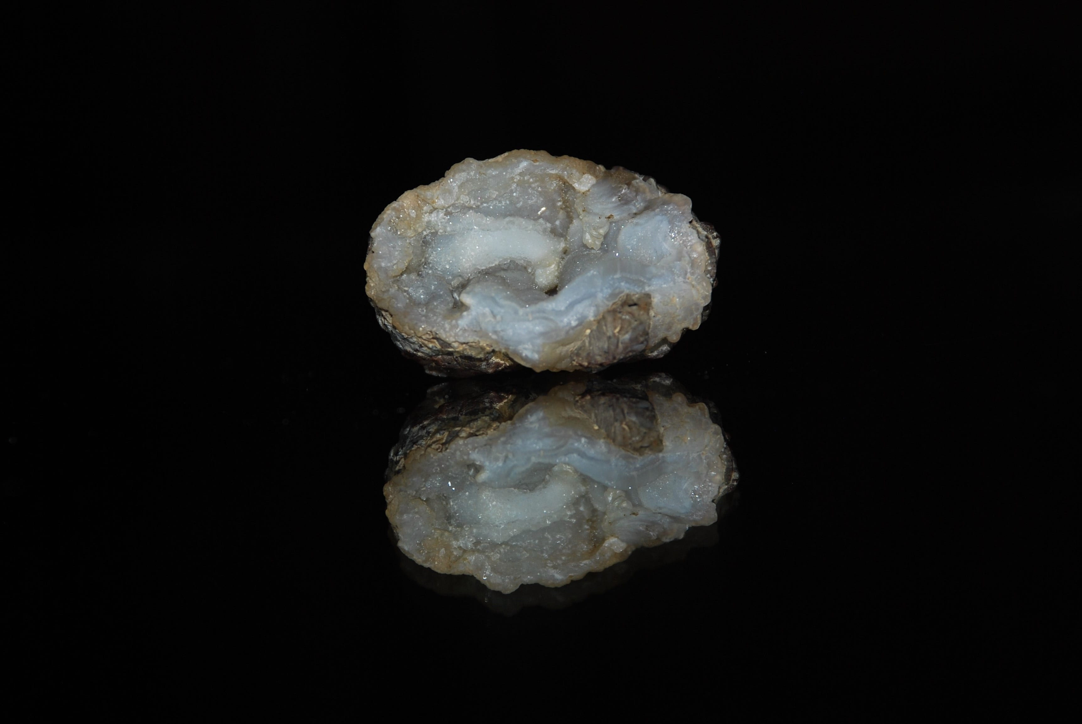 cut out, indoors, no people, calcite, wealth, macro, luxury, reflection, 2K, rock, food, jewelry, mineral, geode, black background, wellbeing, studio shot, HD Wallpaper