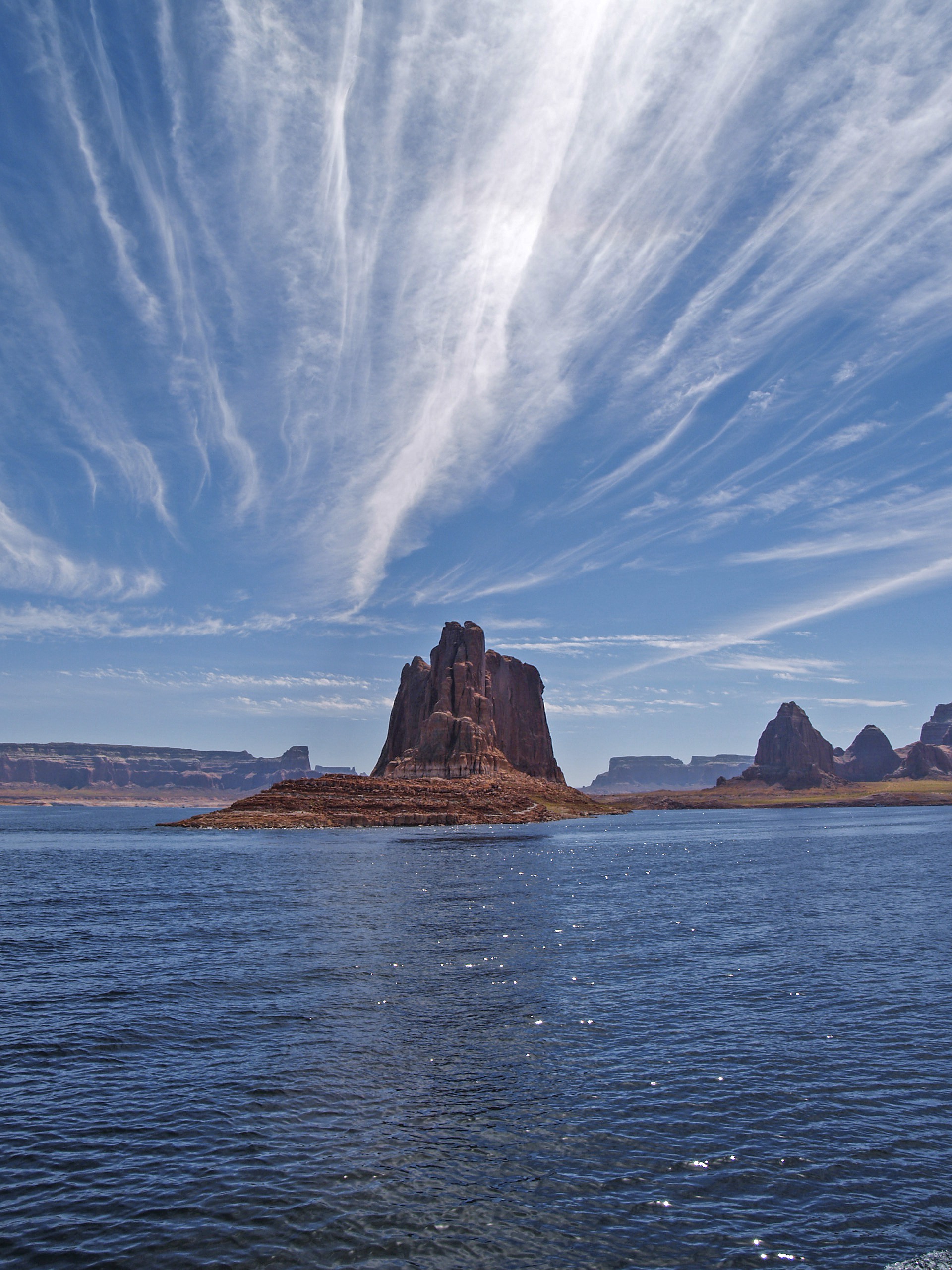 usa, rock formation, sea, mountain, wind surfing, cloud - sky, arizona, stack rock, water, recreation, landscape, solid, swimming, non-urban scene, clouds, Phone HD Wallpaper