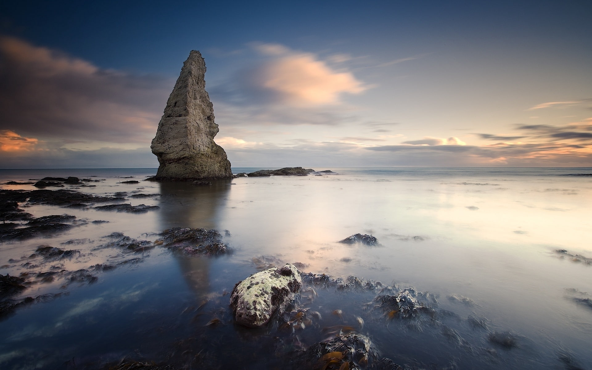 algas, peak, rock, 1080P, sea, stones, horizon, edge, reeves, clouds, HD Wallpaper