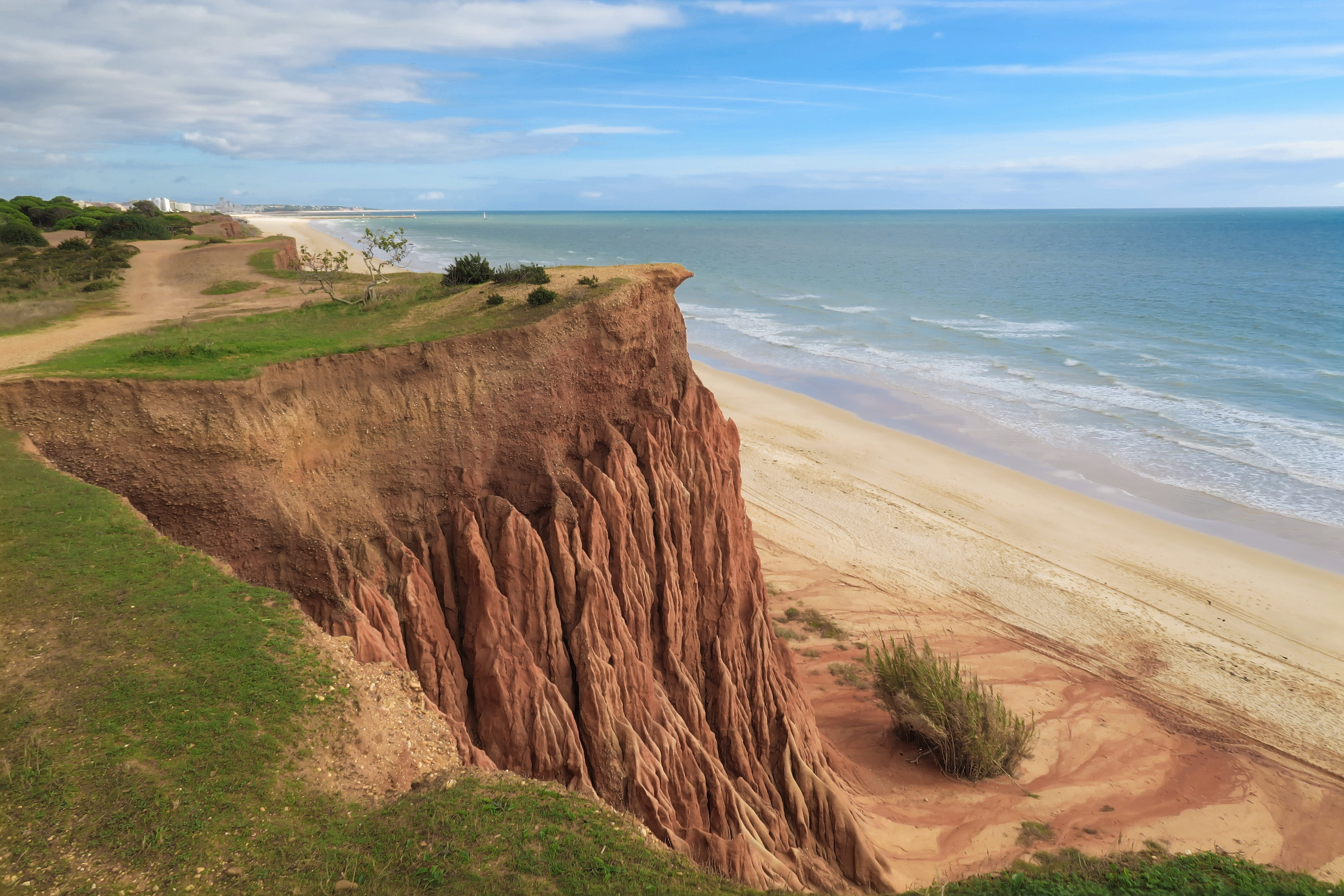 portugal, praia da falésia, sky, horizon, 5K, no people, sand coast, beach, beauty in nature, day, cloud - sky, tranquil scene, coast, water, hill, non-urban scene, HD Wallpaper