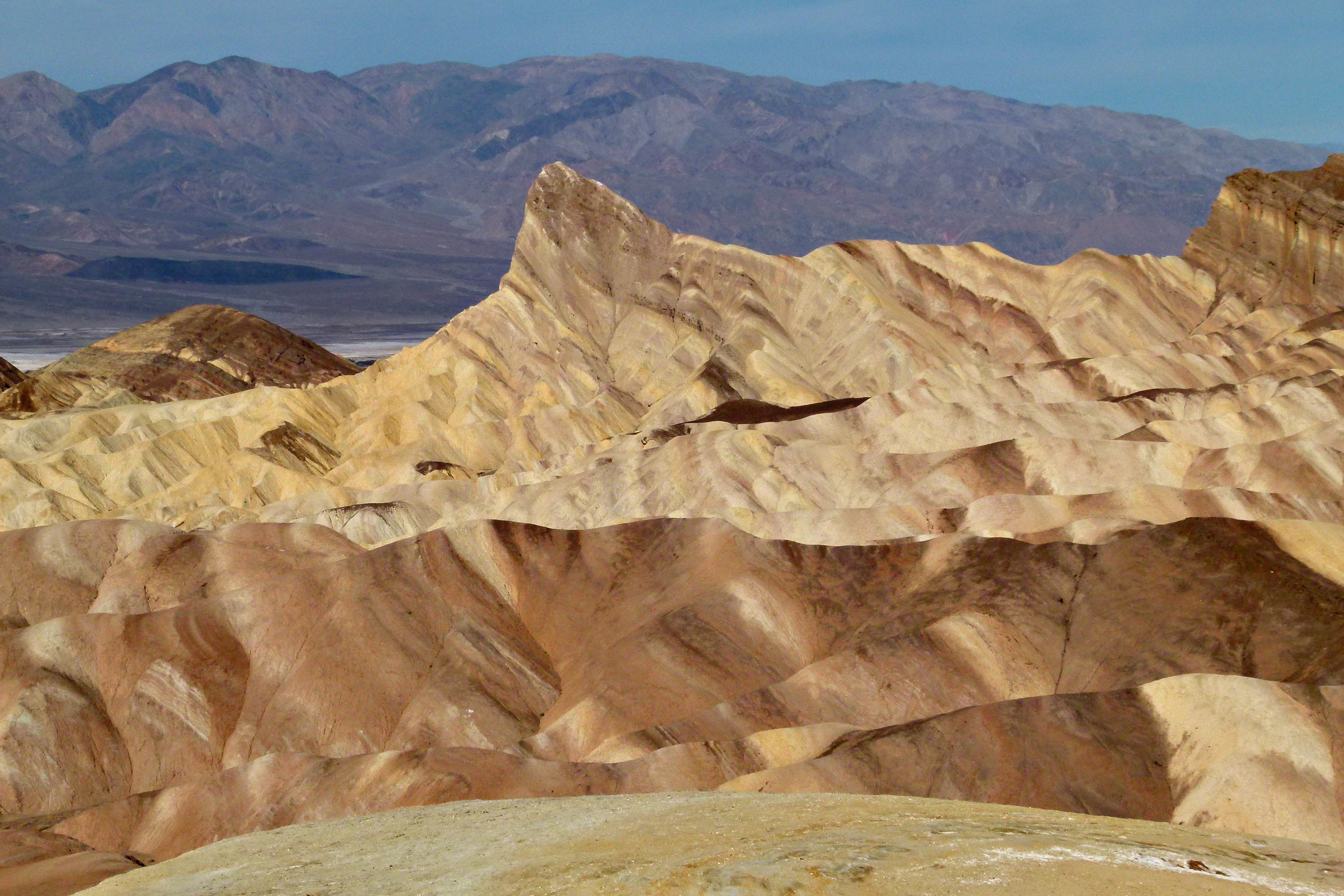 rock, environment, erosion, zabriskie point, desert, tranquil scene, mountain, california, sand, scenery, day, tourist attraction, geology, sand stone, HD Wallpaper