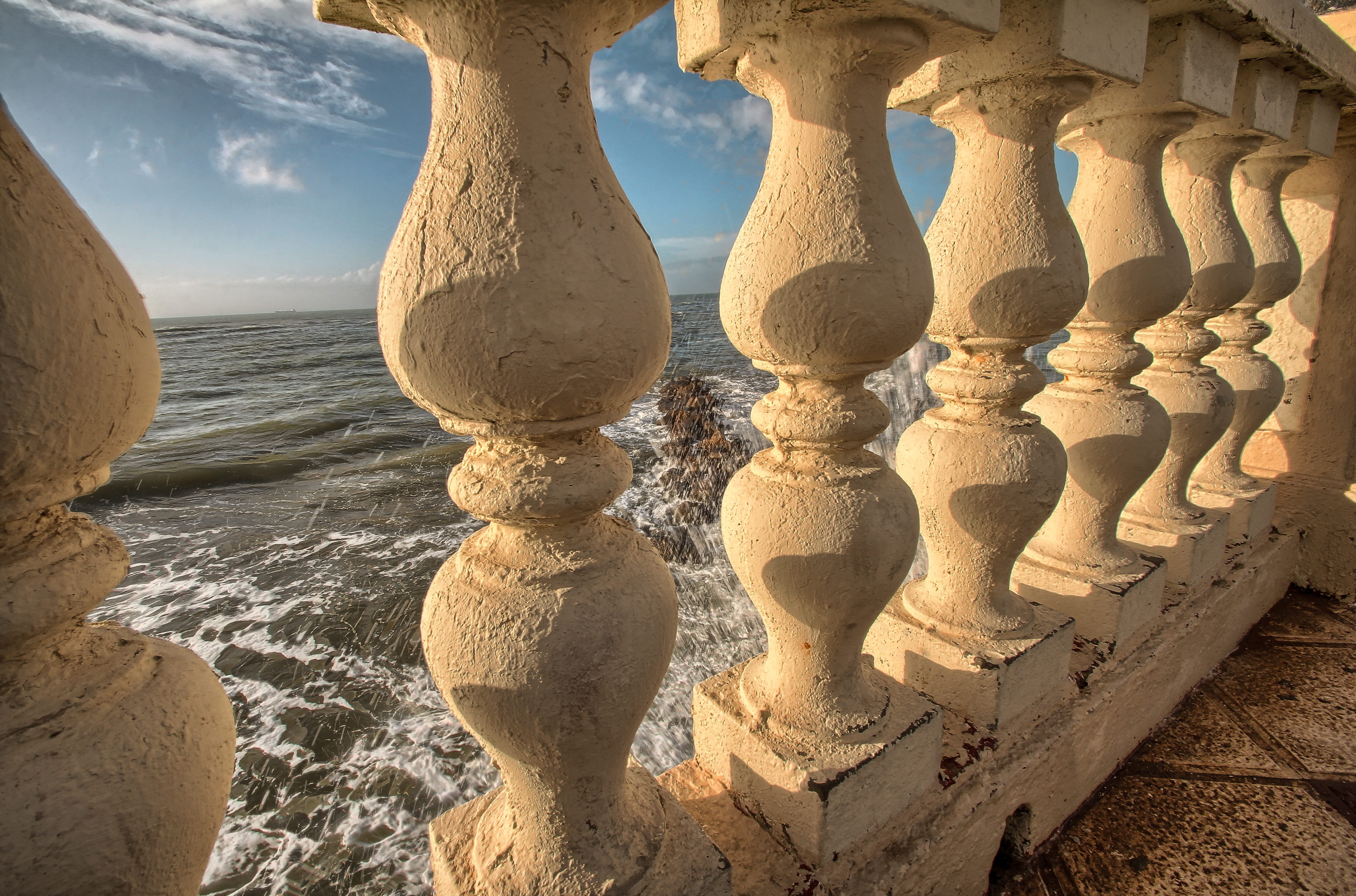 the past, outdoors, light, architectural column, day, sunlight, water, chipiona, 5K, sky, no people, land, Spain, travel destinations, architecture, ancient, HD Wallpaper