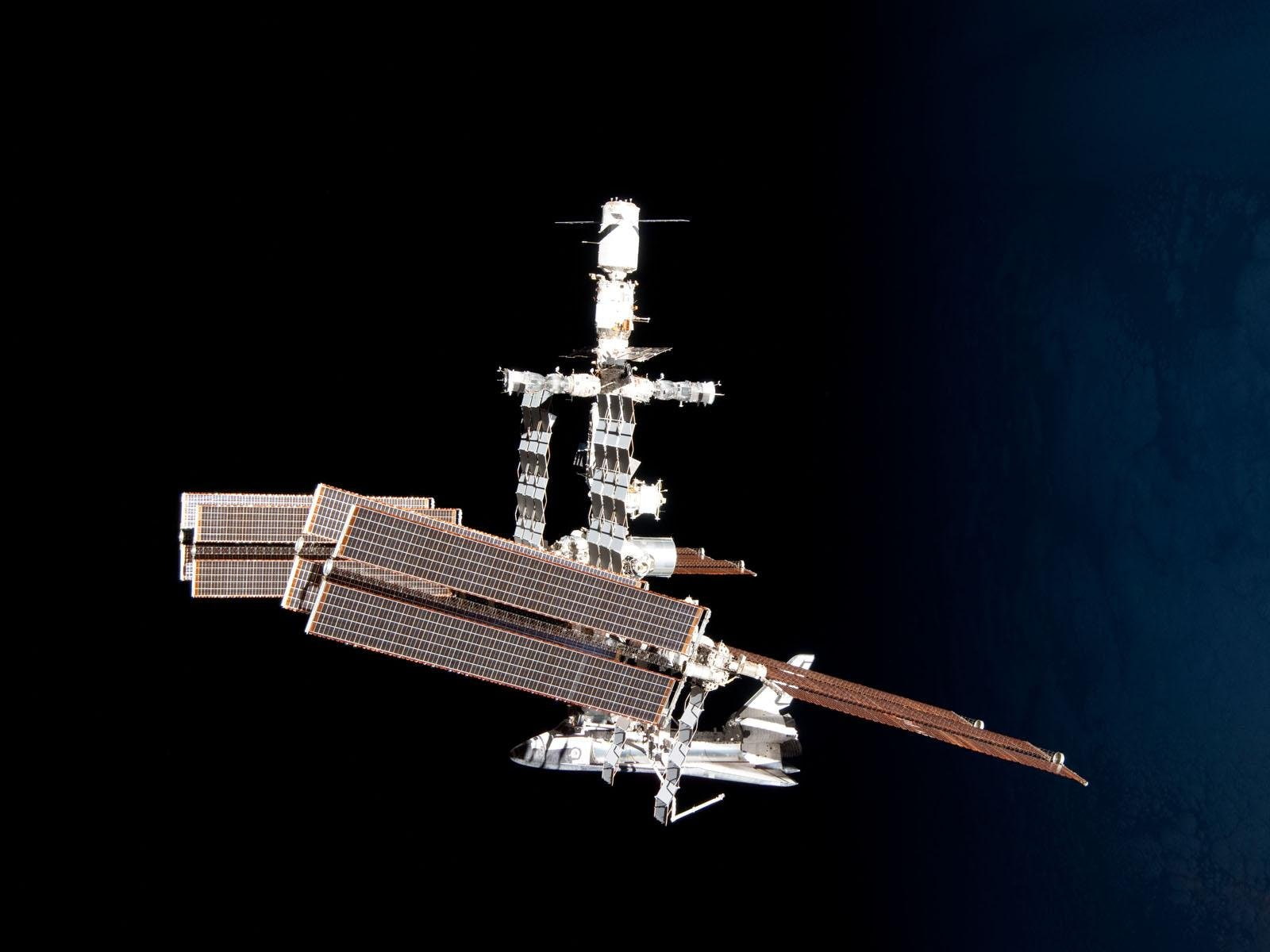 station, europe, endeavour, docked, 720P, space, shuttle, international, esa, HD Wallpaper