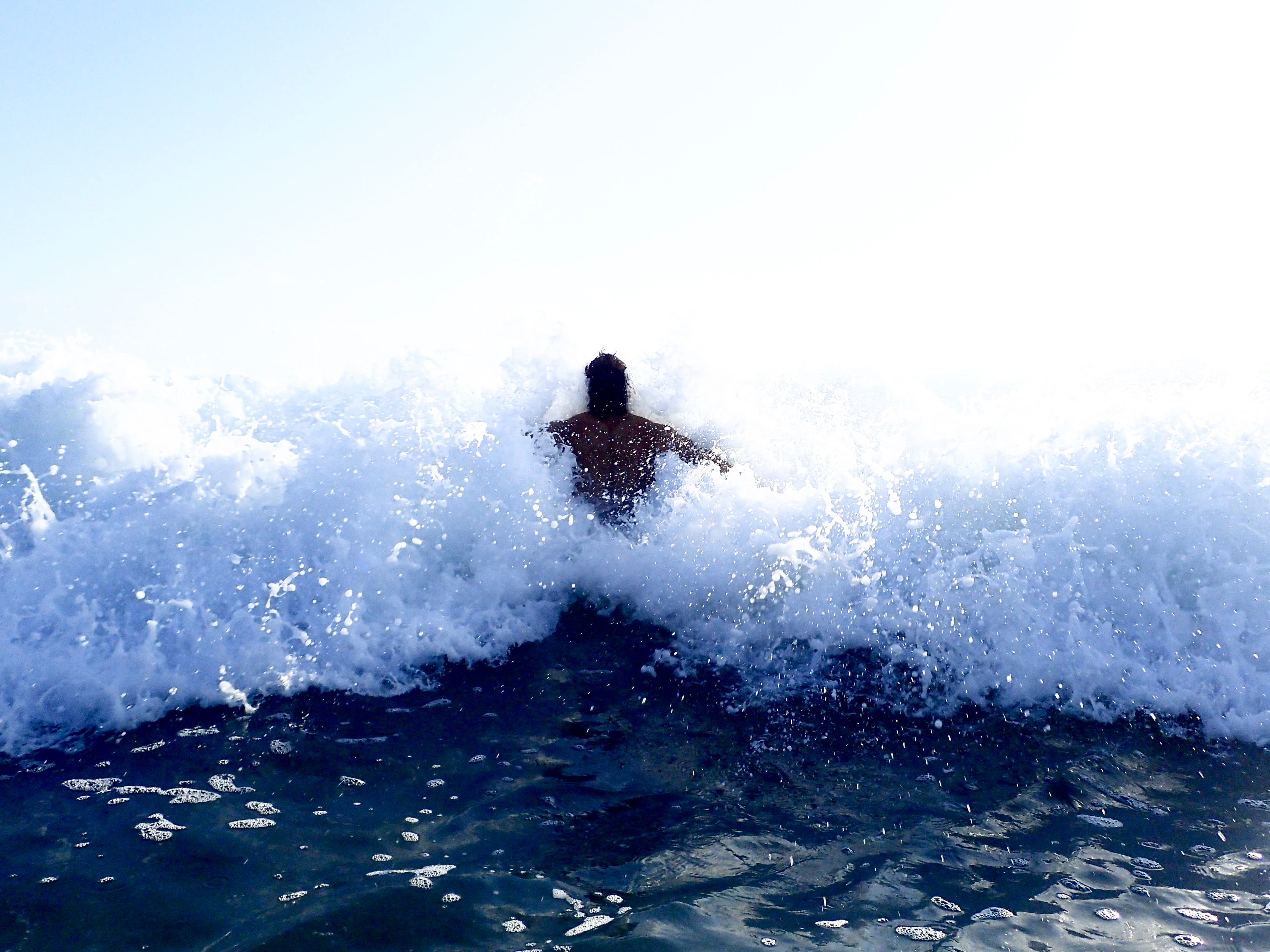 lifestyles, splashing, ever wild, motion, water, wave, surfing, beauty in nature, outdoors, one person, men, 4K, sea, sport, aquatic sport, nature, power in nature, HD Wallpaper