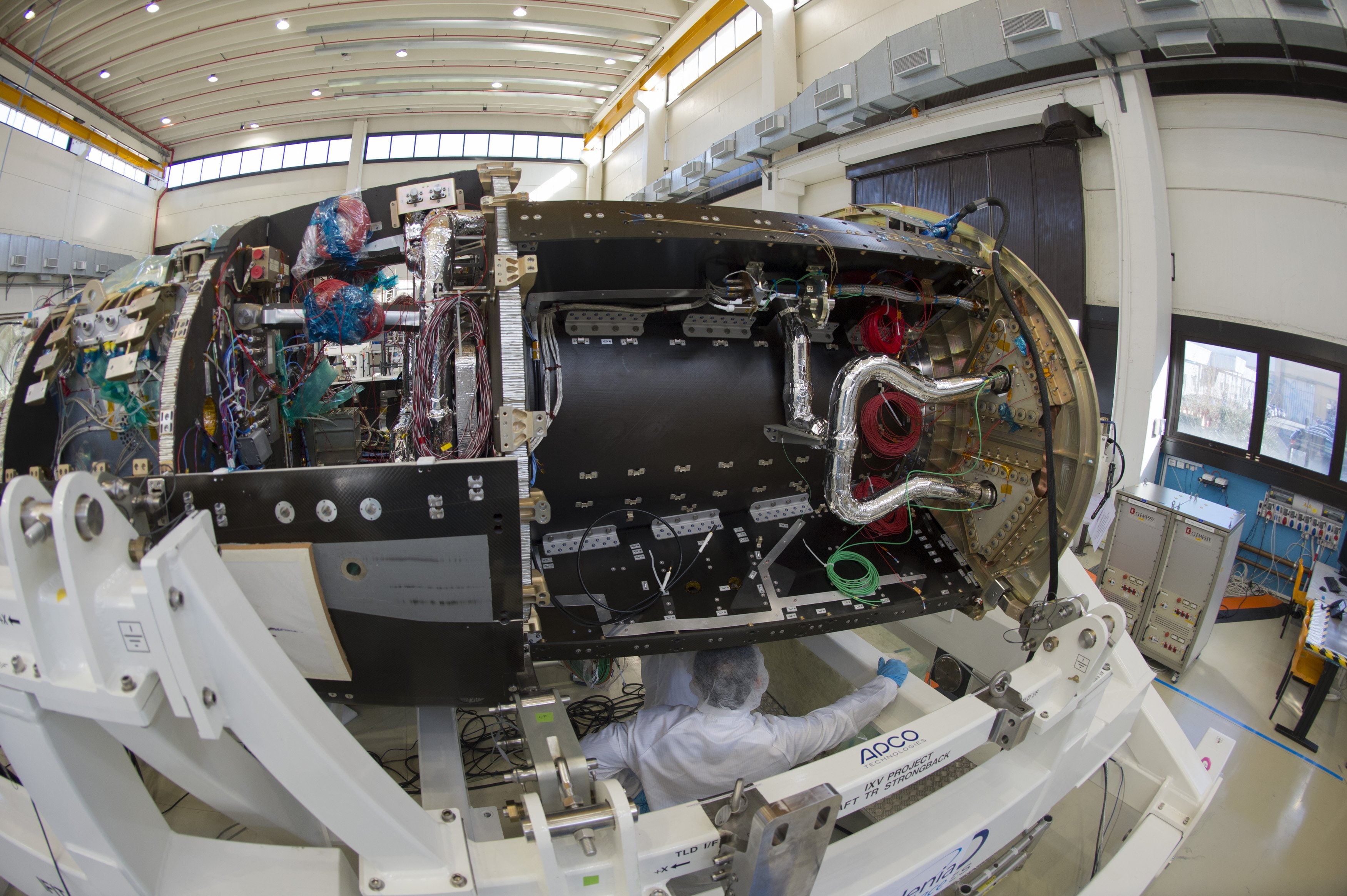 alenia, ixv, thales, esa, integration, 2K, space, europe, HD Wallpaper