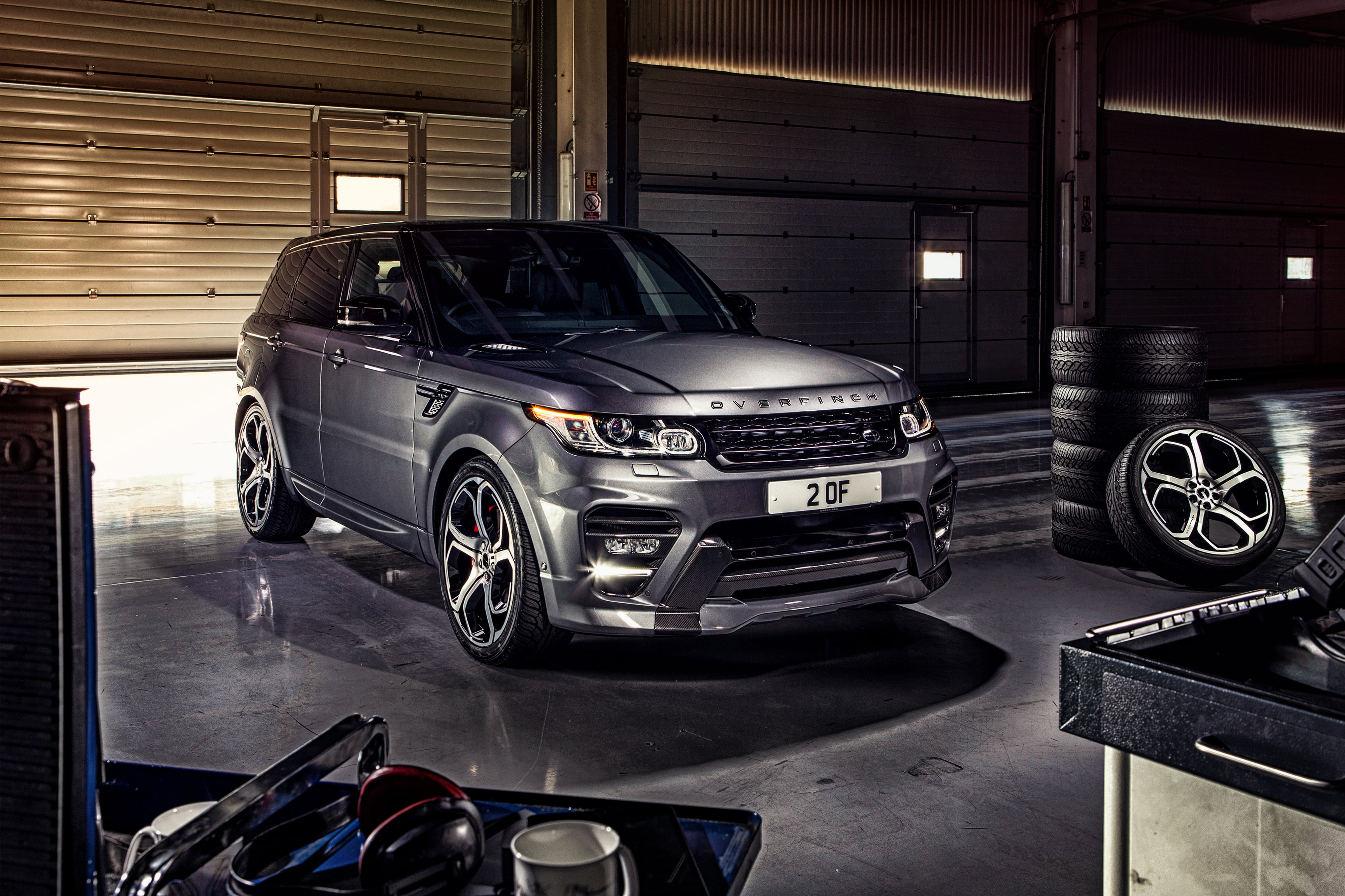 motor vehicle, range Rover, land vehicle, 2014, gray, auto repair shop, parking garage, retro styled, architecture, Range, Rover, day, wood - material, HD Wallpaper