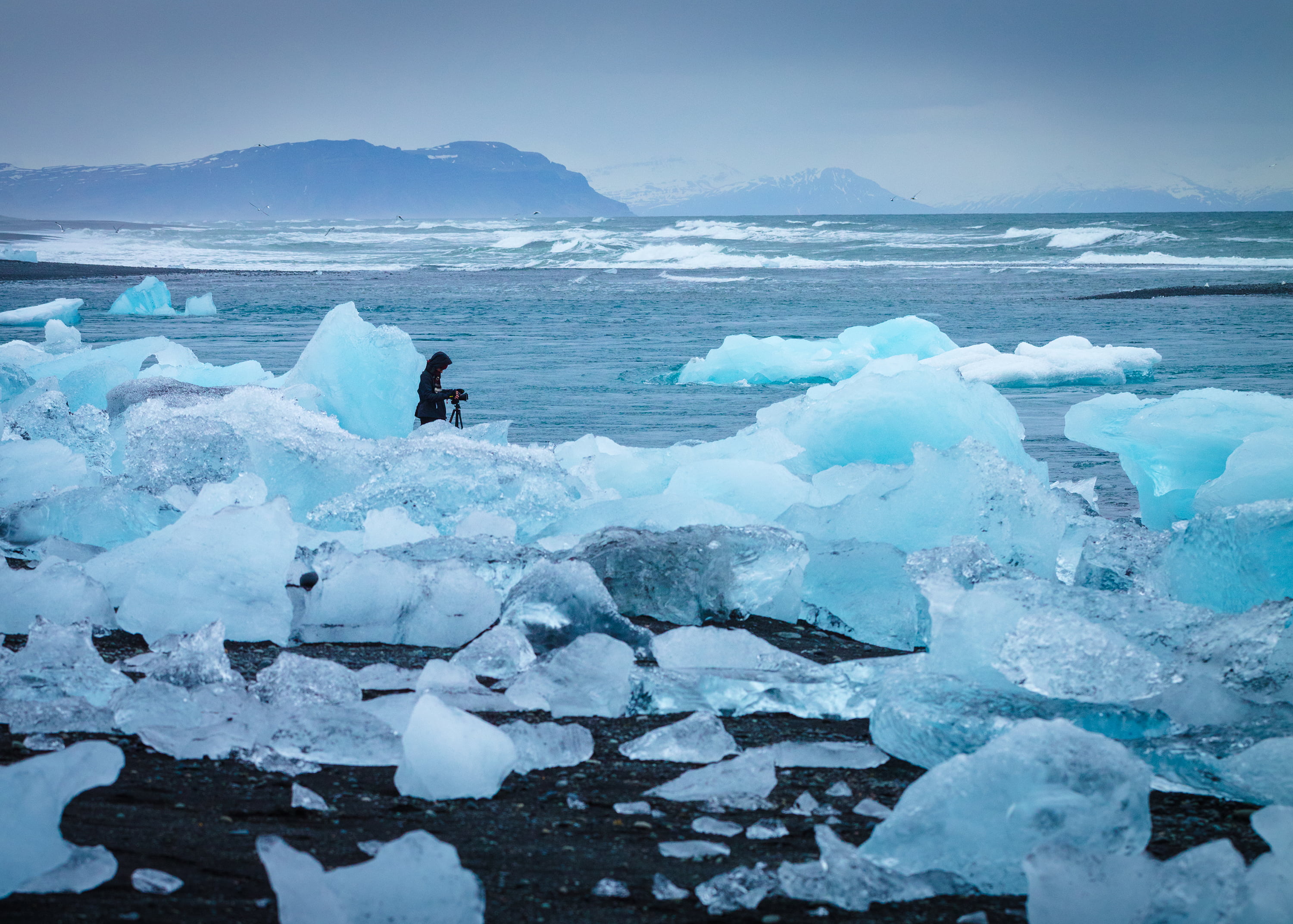 daytime, sky, scenics - nature, lagoon, ice, people, water, vatnajokull, ocean, cold temperature, floating on water, alone, travel, scenics, beauty in nature, HD Wallpaper