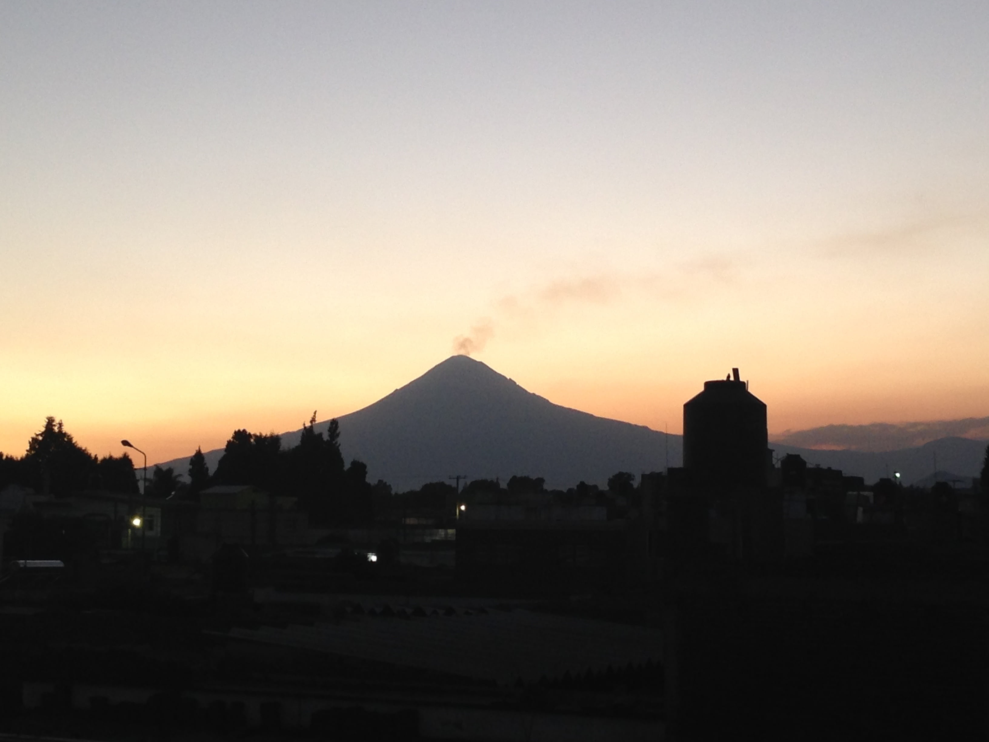 mountain peak, architecture, landscape, scenics - nature, no people, 2014, puebla, built structure, building exterior, volcano, city, orange color, mexico, HD Wallpaper