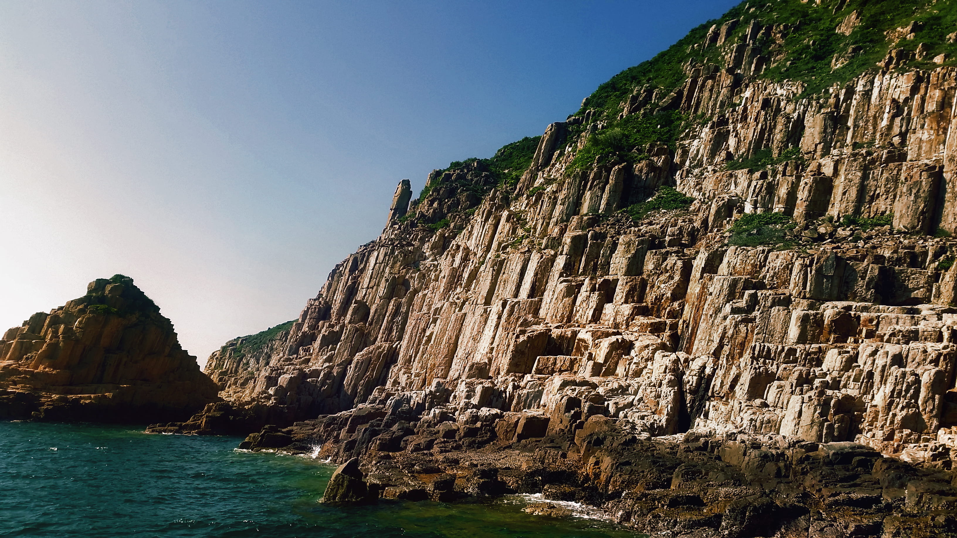 scenics - nature, hill, formation, beauty in nature, physical geography, cliff, mountain, water, hexagonal columns, geopark, outdoor, sai kung, eroded, HD Wallpaper