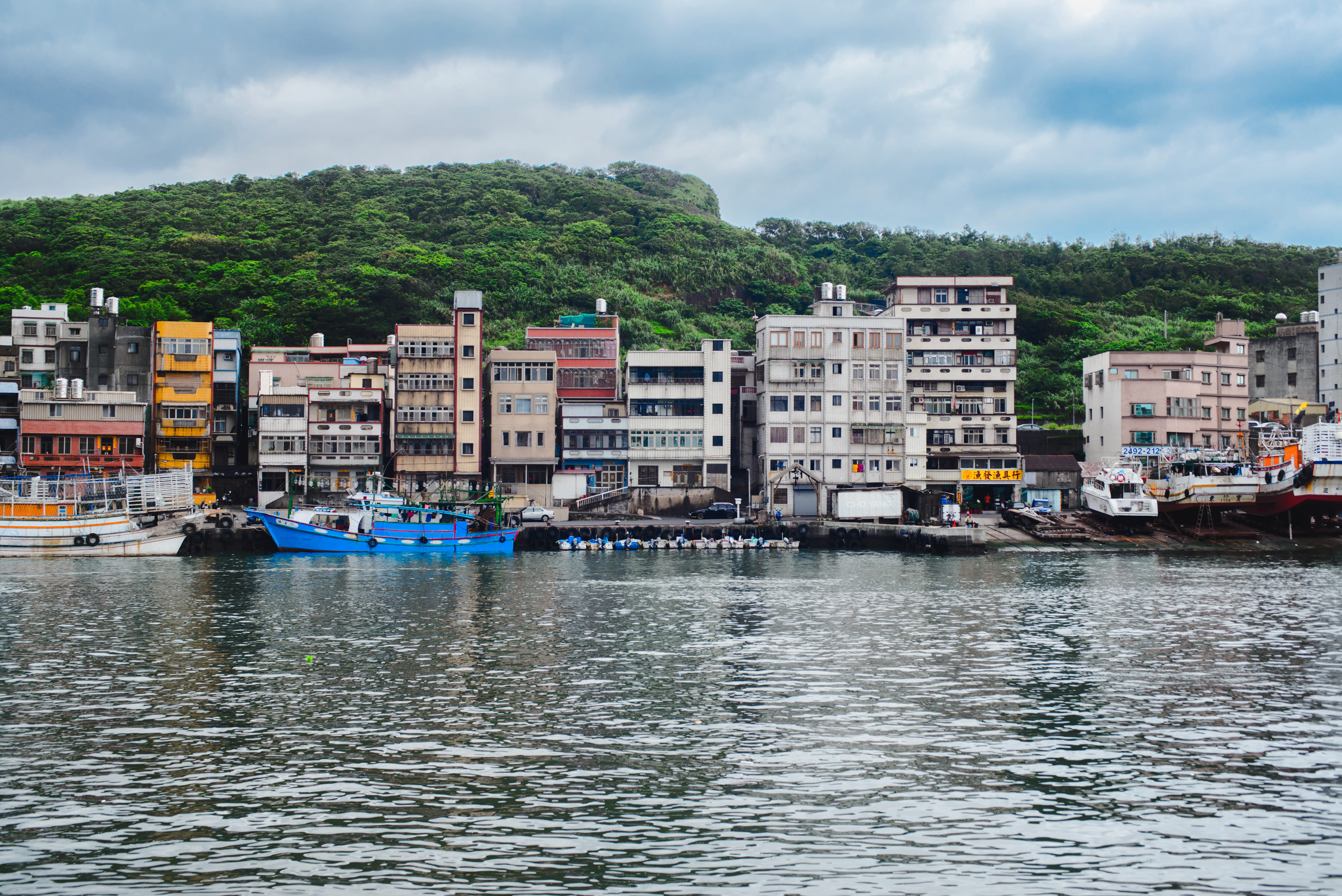 river, nature, taiwan, plant, no people, sky, waterfront, passenger craft, built structure, residential district, water, yehliu geopark, day, transportation, HD Wallpaper