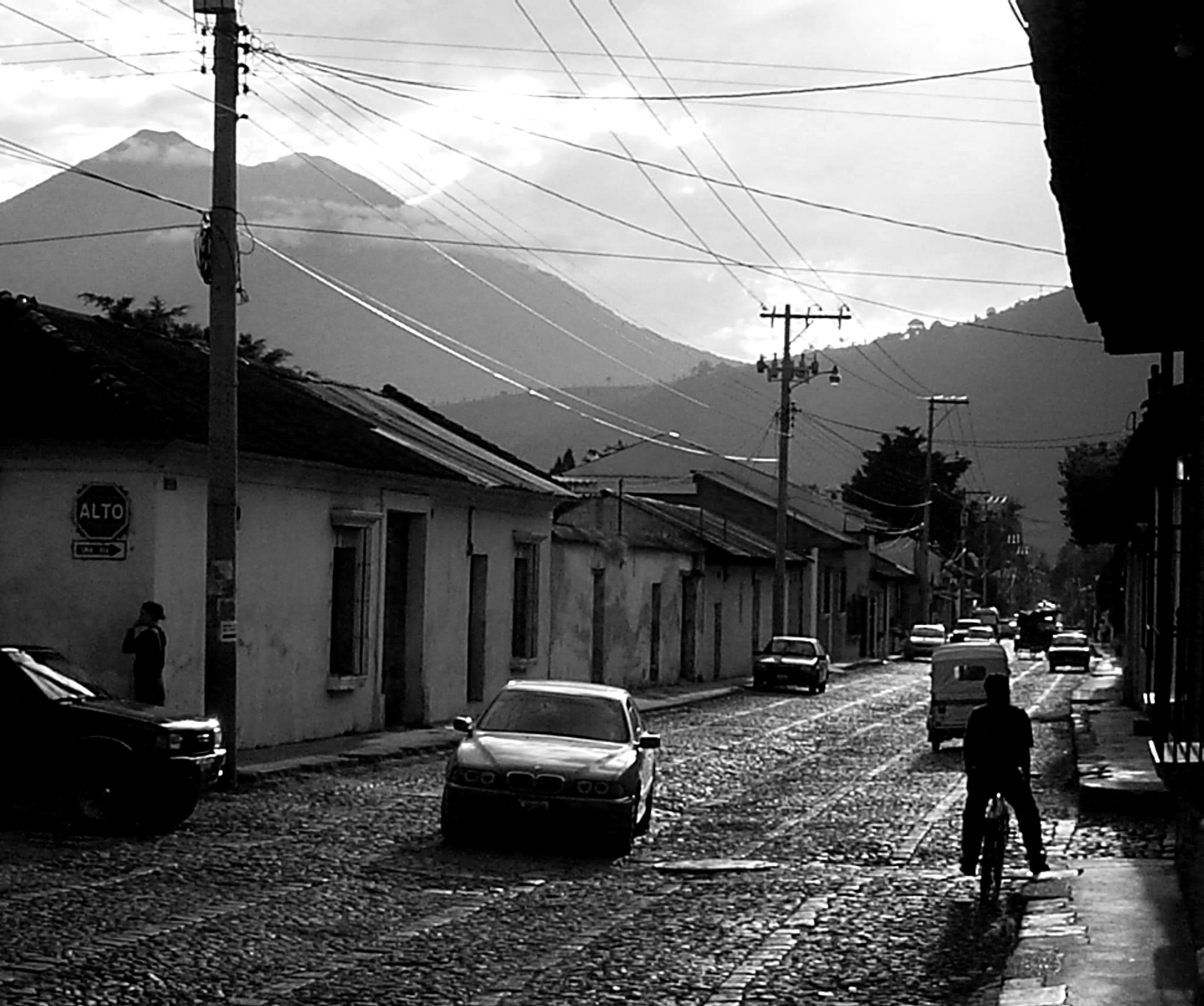 building, transportation, antigua, cable, electricity, walking, nature, motor vehicle, car, real people, outdoors, people, volcano, 1080P, land vehicle, HD Wallpaper