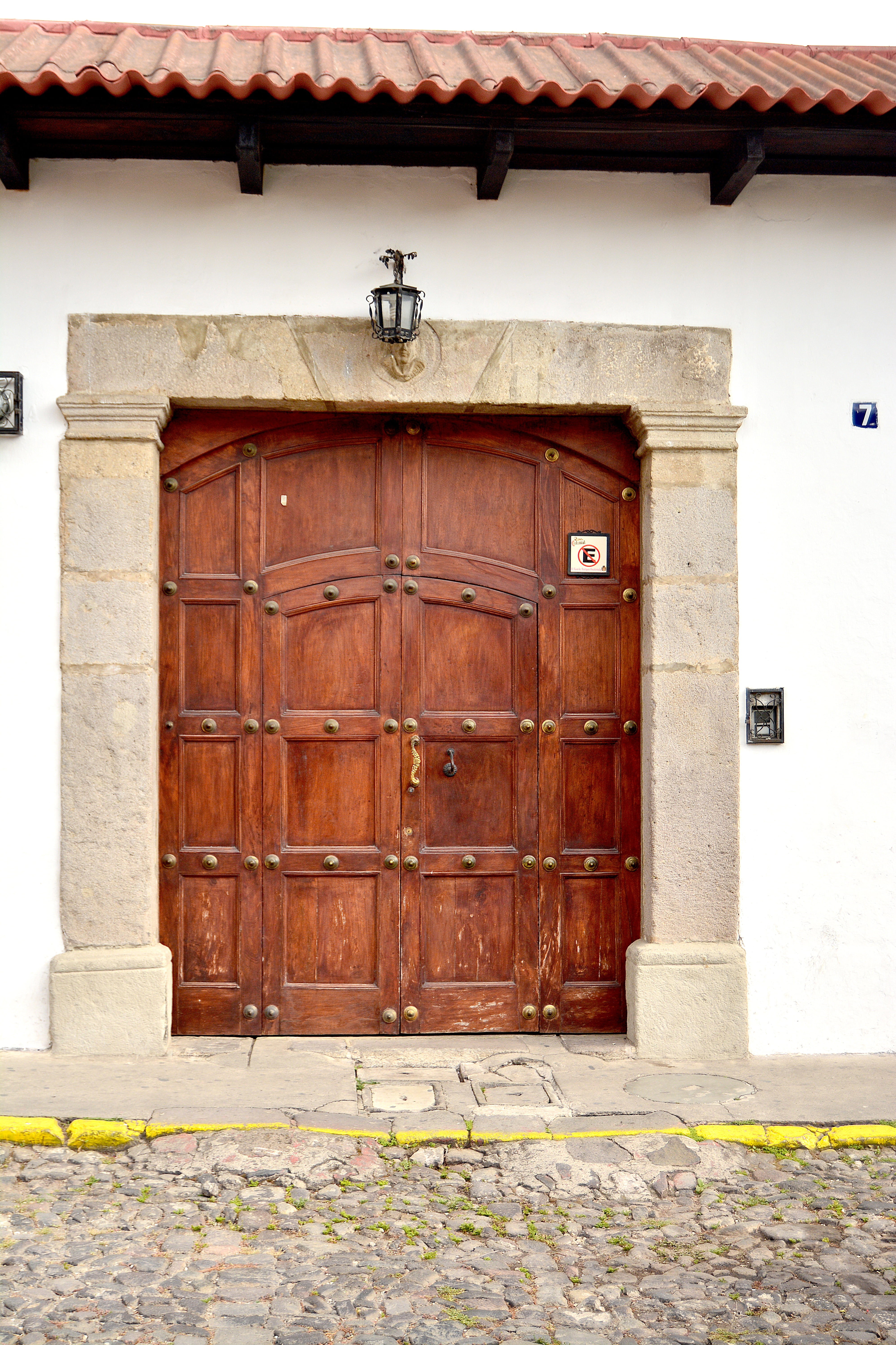 built structure, door, old, building Exterior, architecture, wood - material, no people, street, garage, entrance, closed, building, texture, front door, Phone HD Wallpaper