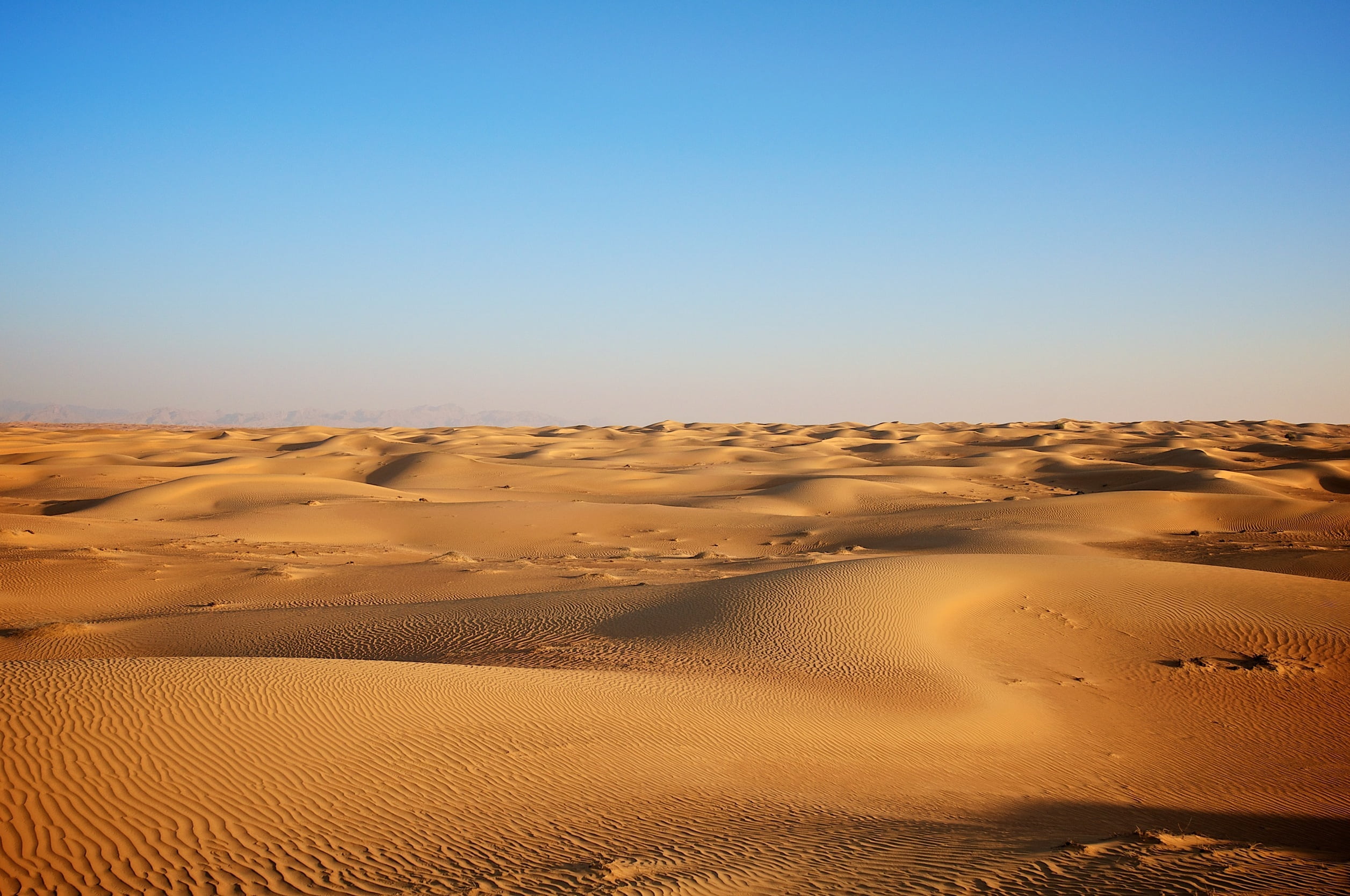 hot, day, extreme, adventure, clear, yellow, non-urban scene, climate, horizon, dry, desert, no people, landscape, scenics - nature, viewsand, dunes, clear sky, HD Wallpaper