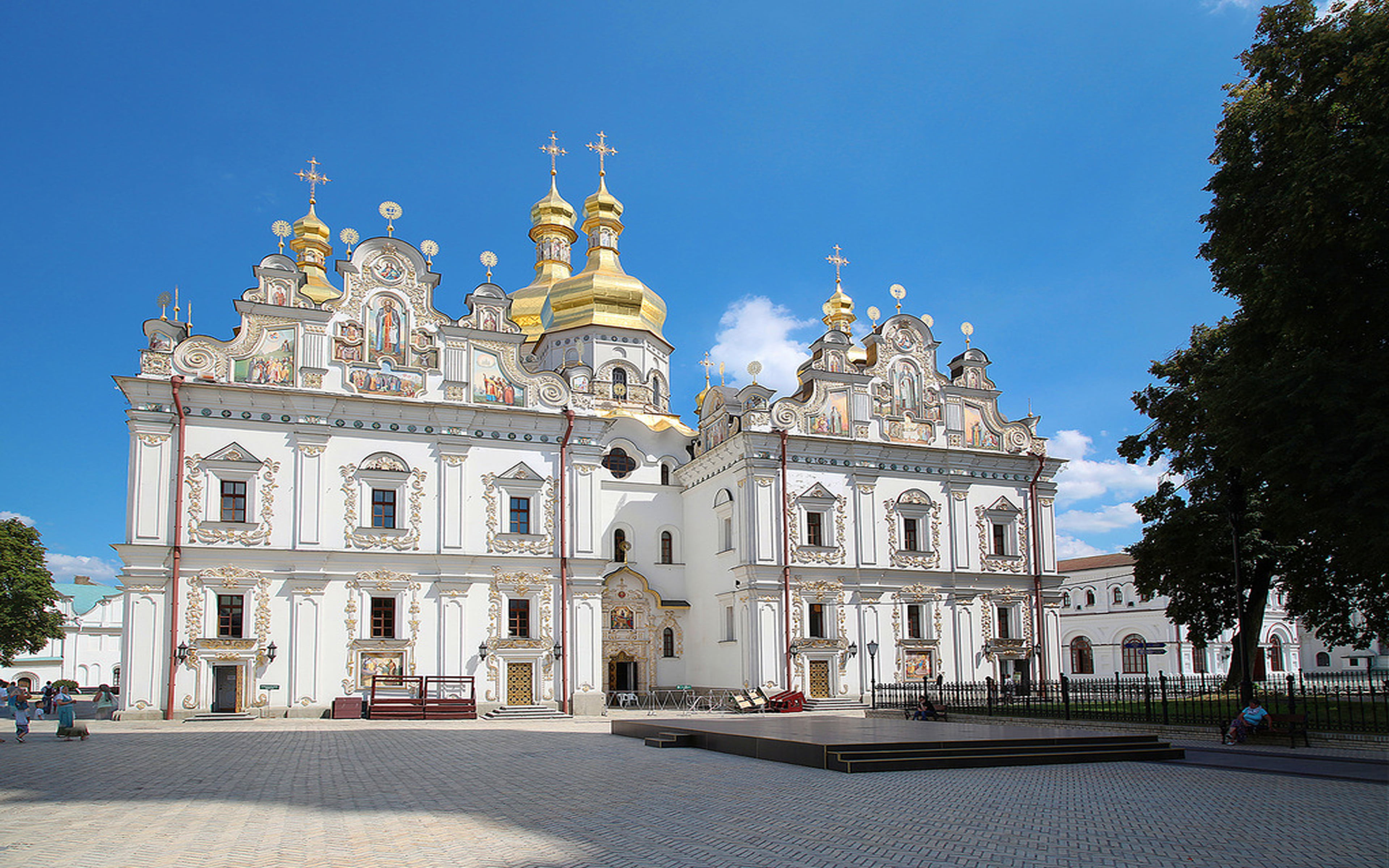 the past, 4K, no people, place of worship, tree, building exterior, blue, spirituality, belief, religion, spire, ukraine, pechersk, ornate, history, built structure, HD Wallpaper