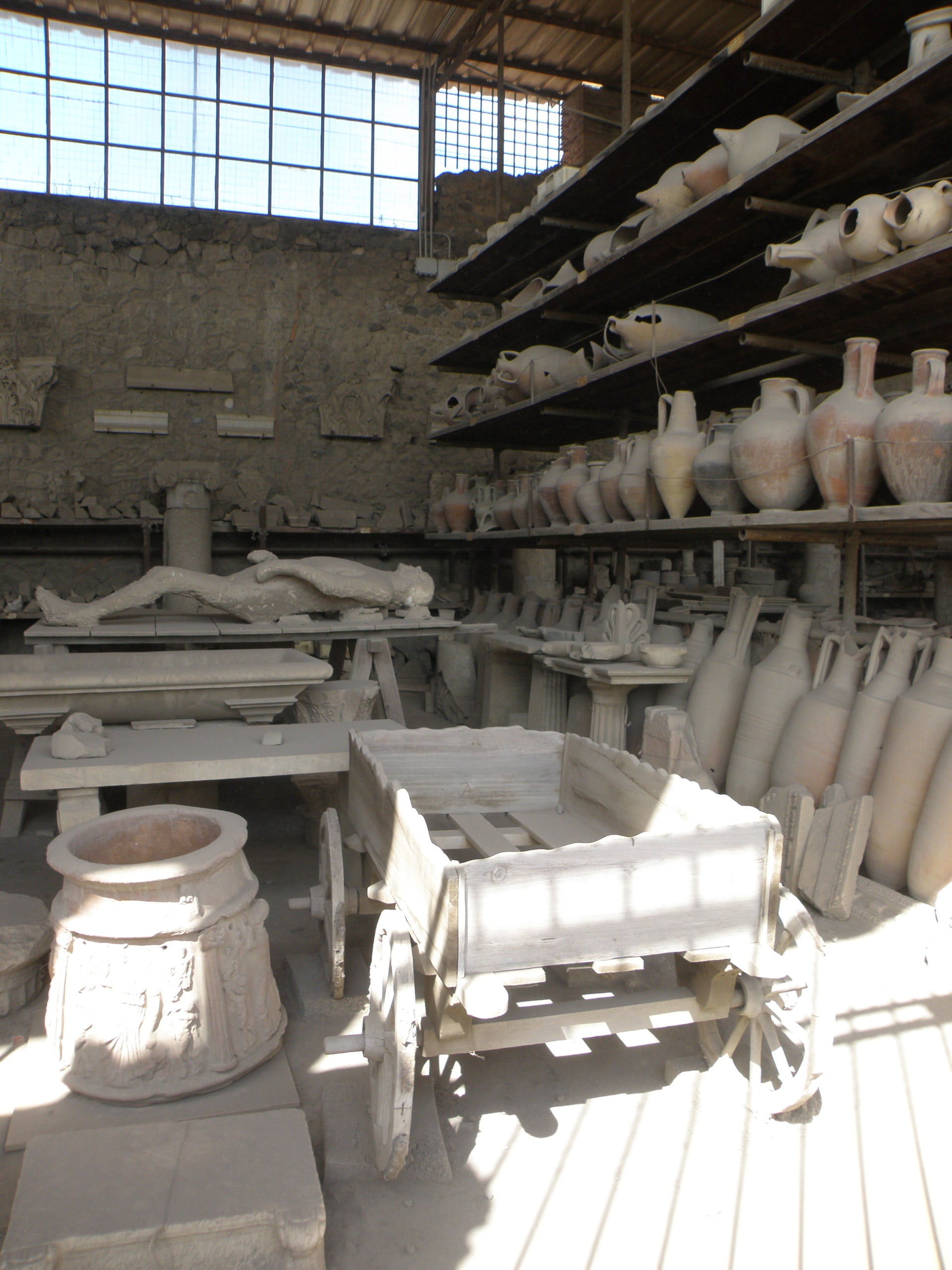 indoors, day, shelf, old, architecture, industry, ceiling, workshop, in a row, absence, antiquity, built structure, pompeii, findings, large group of objects, Phone HD Wallpaper