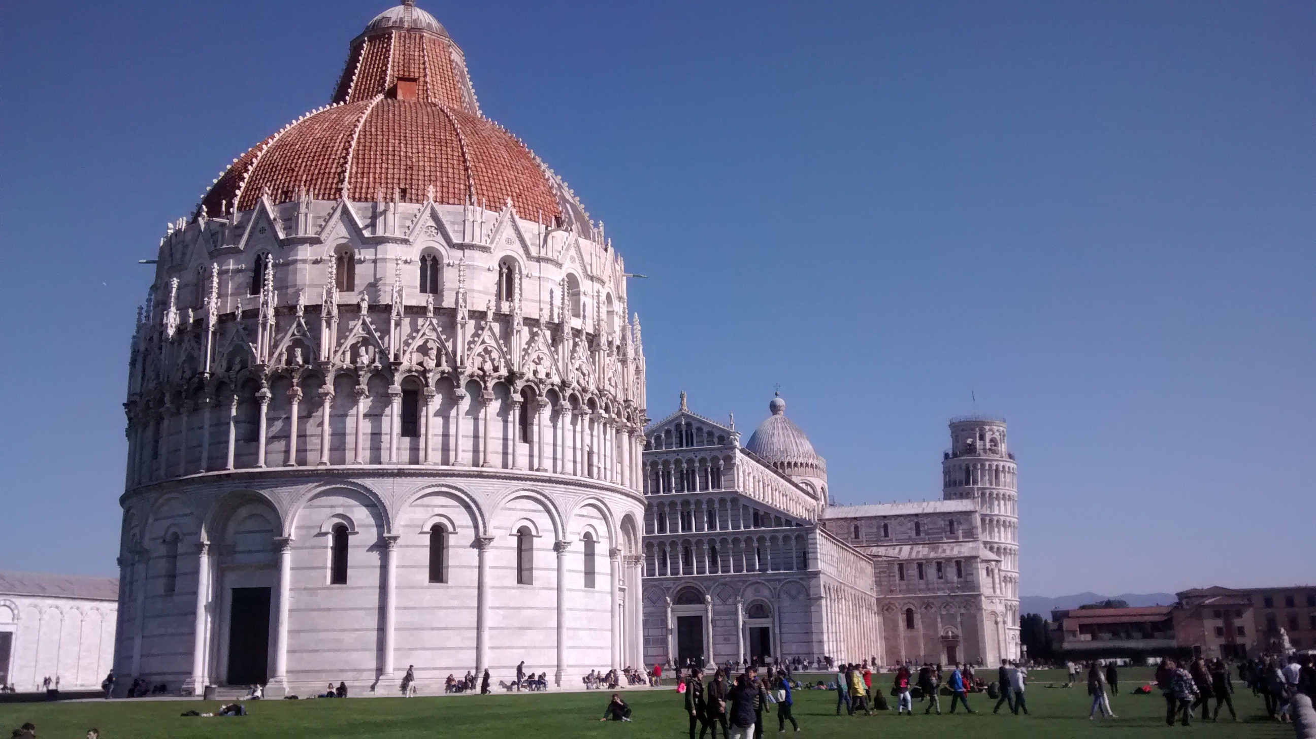 piazza dei miracoli, group of people, the past, art, dome, travel, history, blue, monument, clear sky, sky, real people, city, torre, works, outdoors, tourist, HD Wallpaper