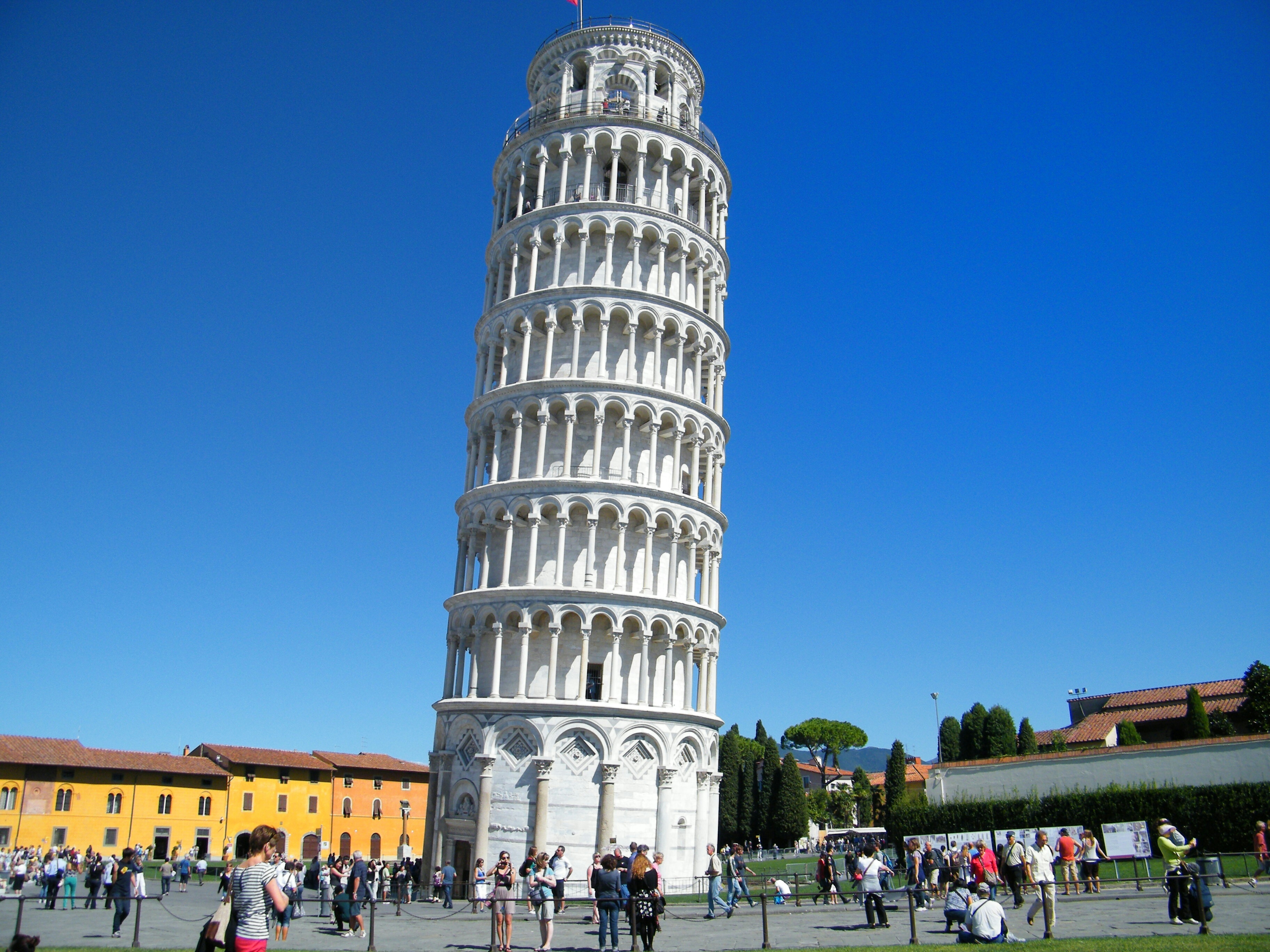 visit, architectural column, italy, leaning, crowd, men, tourism, leaning tower, italian Culture, town Square, blue, women, landmark, group of people, history, HD Wallpaper