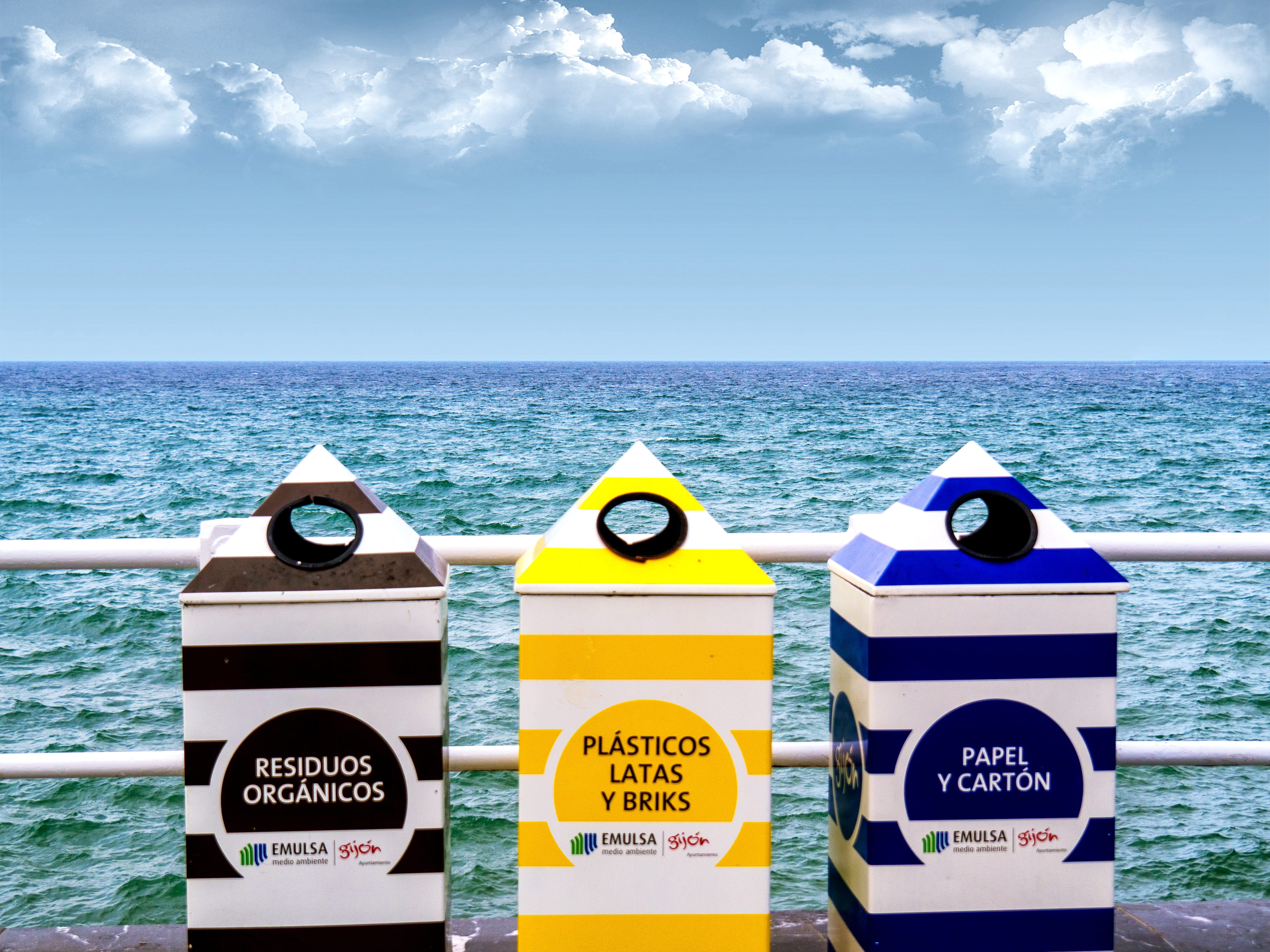 communication, transportation, beauty in nature, sky, shore, western script, message, horizon, asturias, cloud - sky, recycle, sea, water, safety, recycling, HD Wallpaper