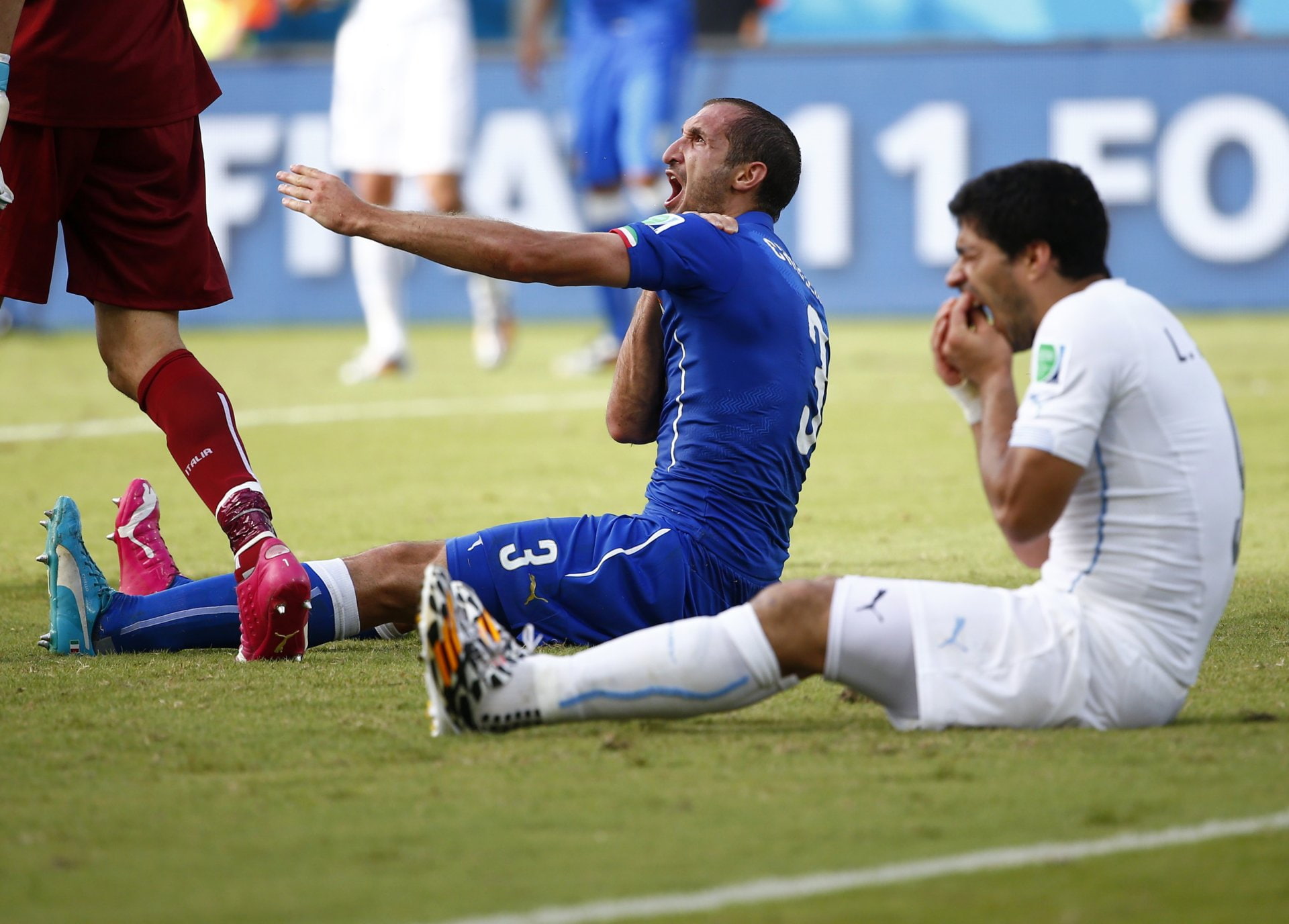 1080P, Giorgio Chiellini, Soccer, Luis Suárez, HD Wallpaper