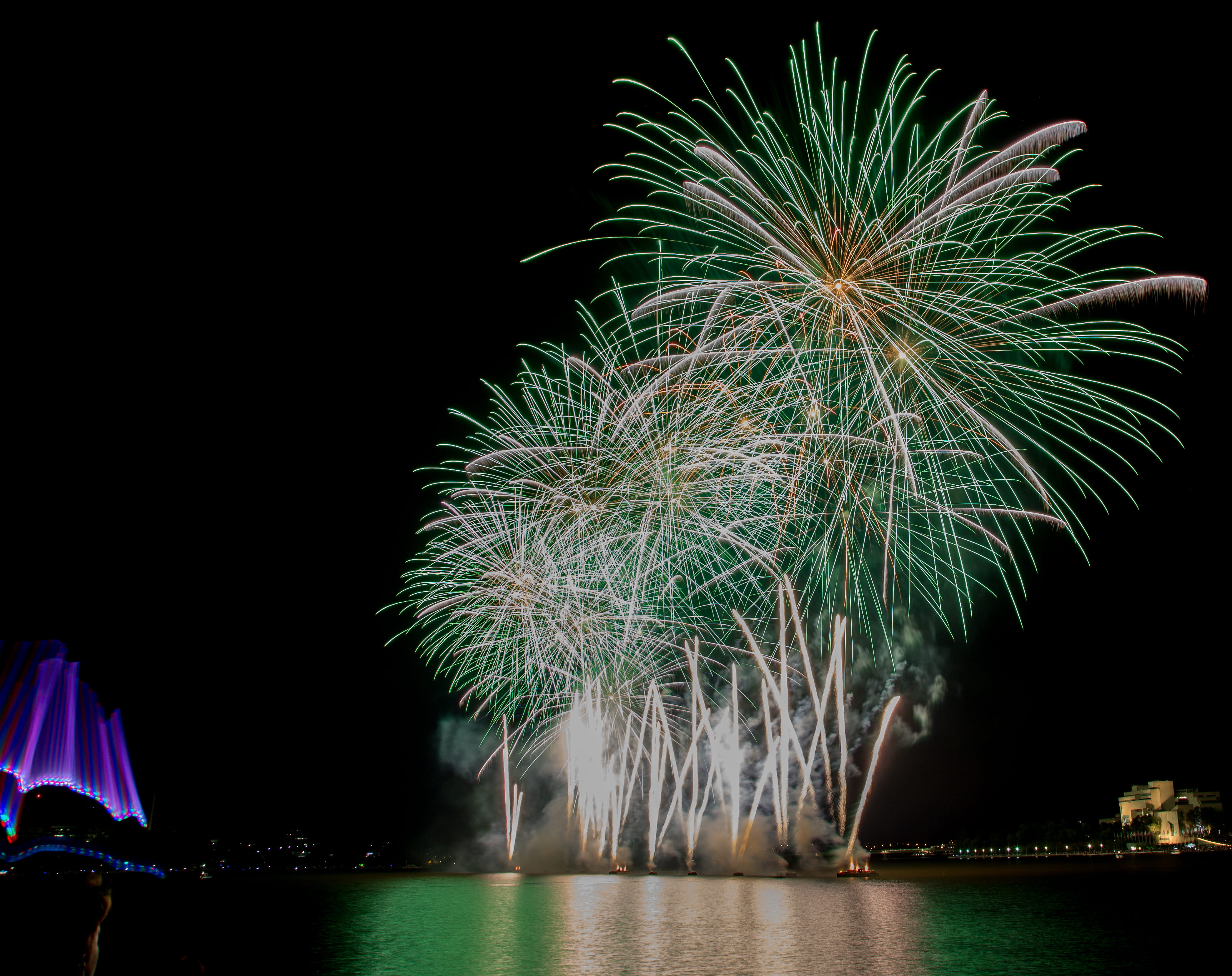illuminated, motion, no people, firework display, reflection, celebration, long exposure, exploding, arts culture and entertainment, nature, new years eve, HD Wallpaper
