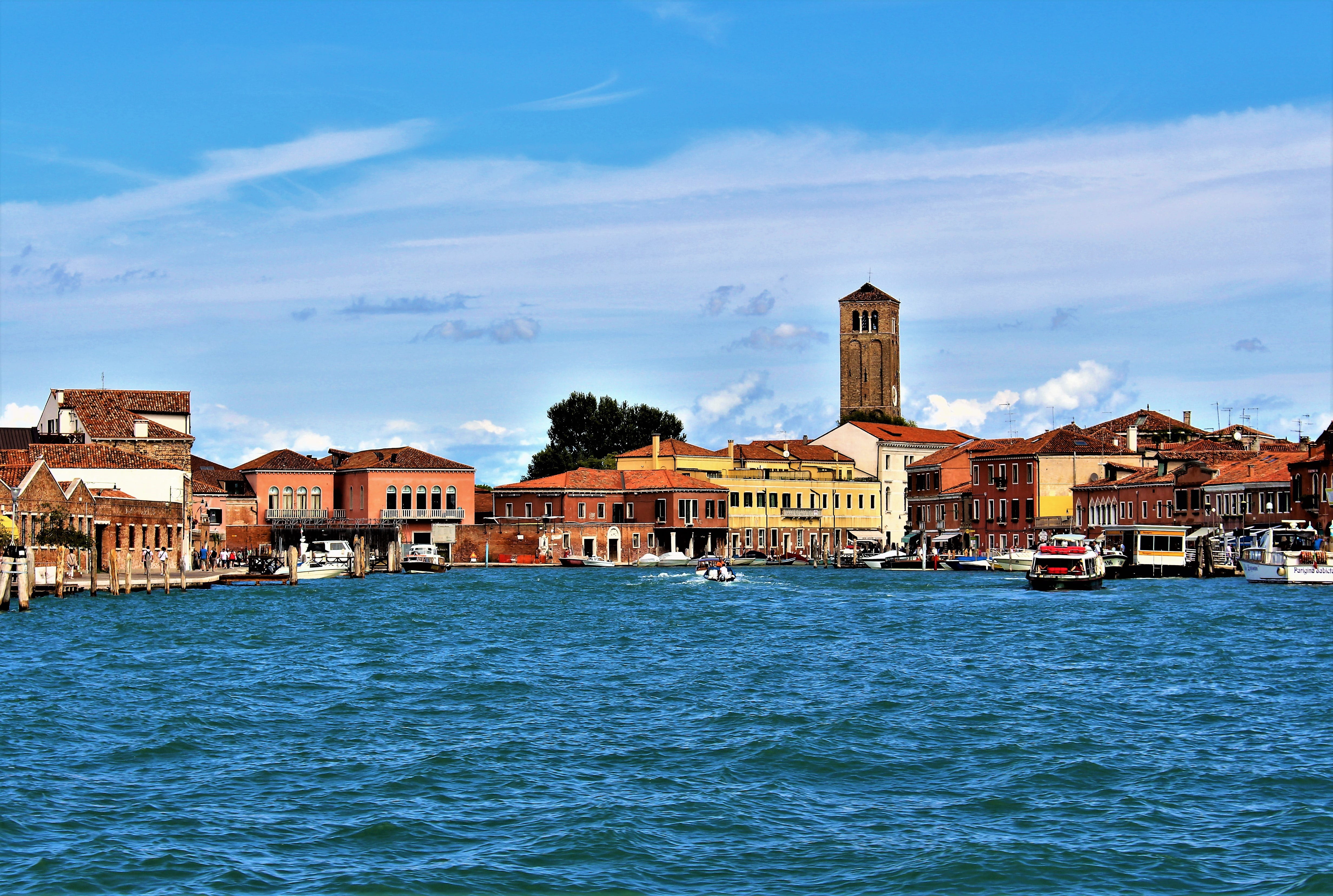 house, front, horisontlinje, blue sky, old house, tower, lagoon, blue, horizon, built structure, island, boat, water, buildings, architecture, building exterior, HD Wallpaper