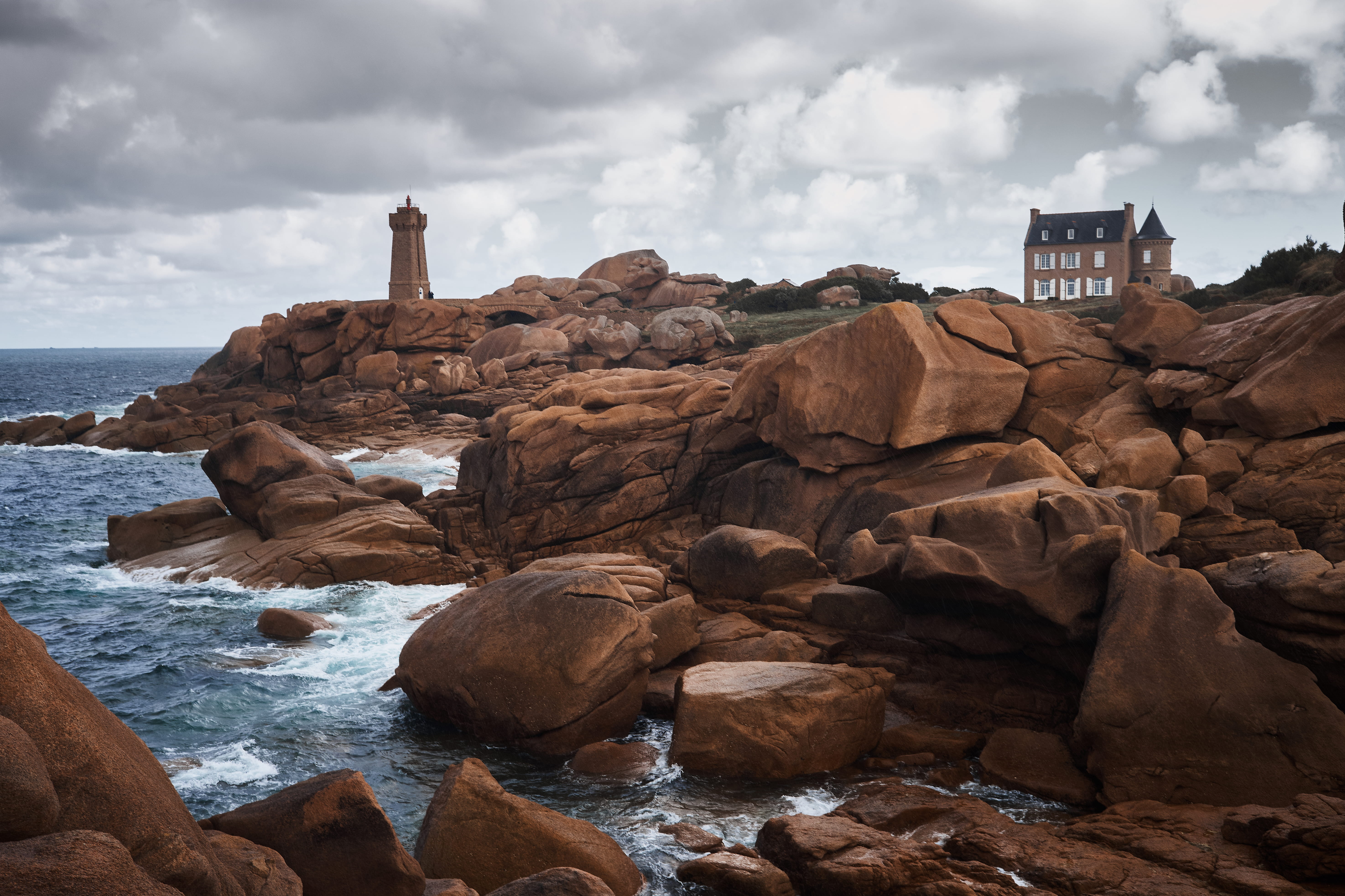 outdoors, built structure, cloud - sky, day, water, beauty in nature, house, boulders, sky, surrounded, cliff, daytime, rock - object, blue, france, sea lion, HD Wallpaper