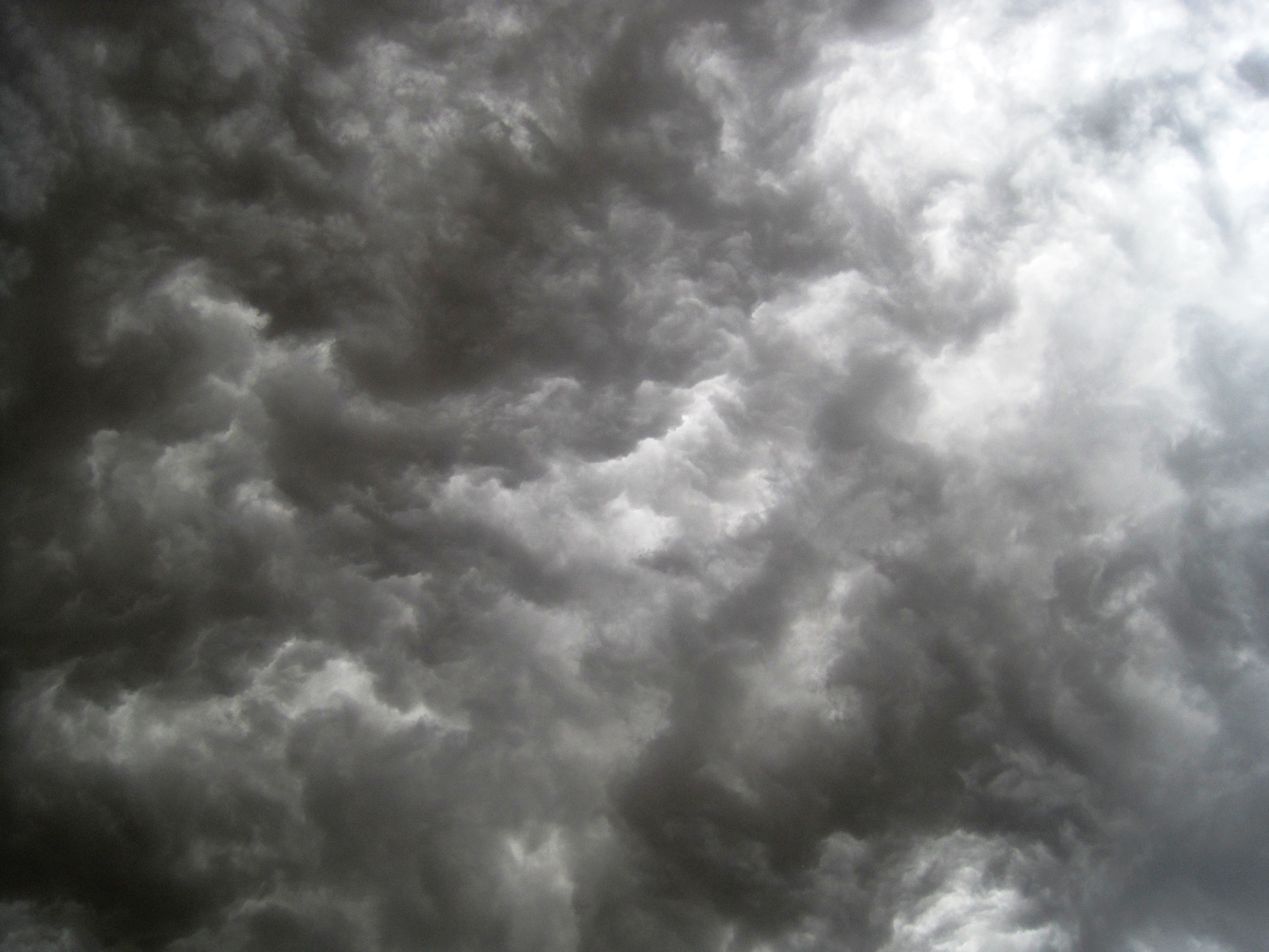 beauty in nature, overcast, ominous, cloud - sky, rain, dramatic sky, sky, no people, thunderstorm, wispy, nature, cloudscape, full frame, storm cloud, HD Wallpaper