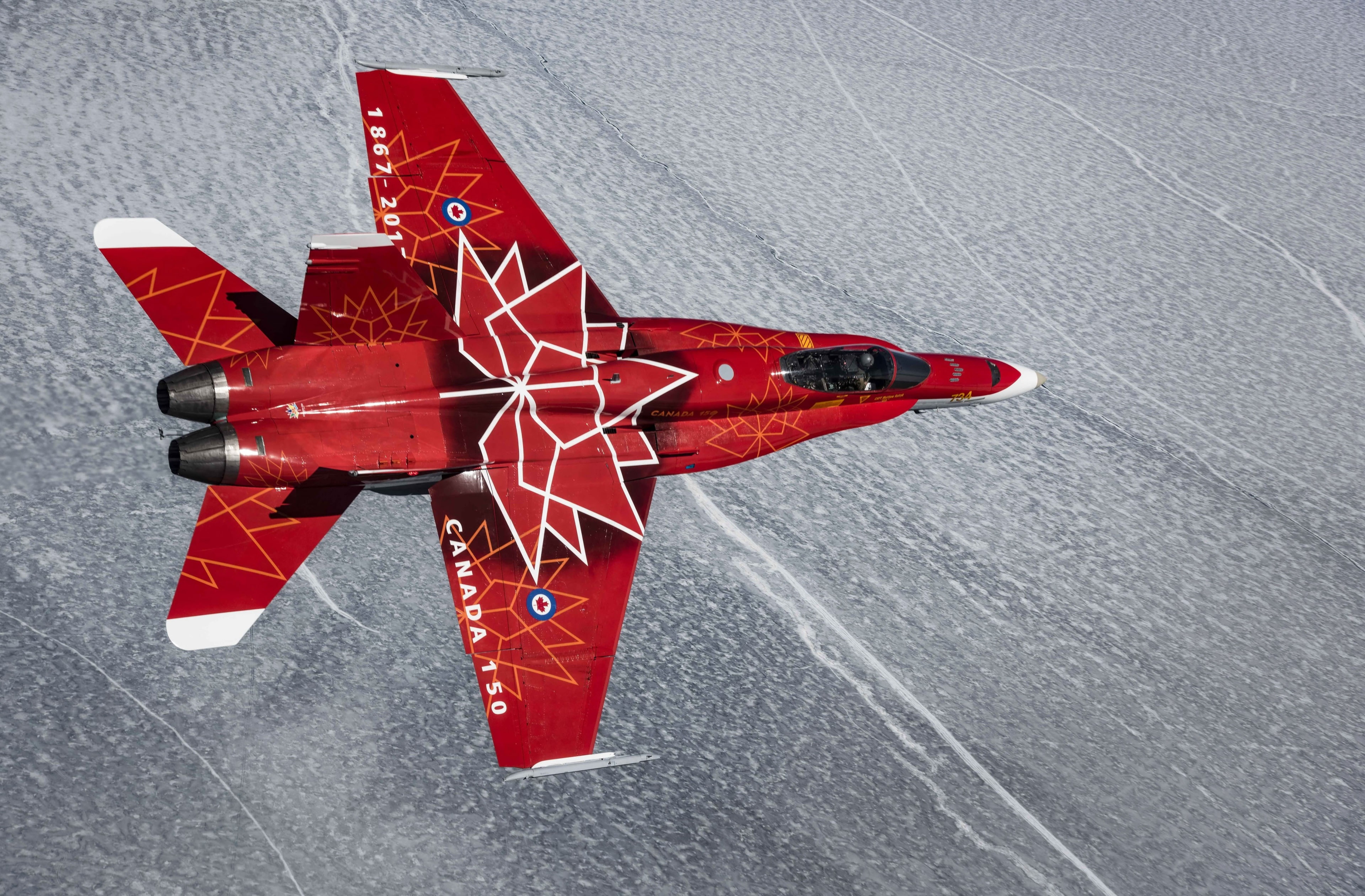 directly above, high angle view, gray, mcdonnell douglas cf 18 hornet 4k  background desktop, representation, star shape, air vehicle, creativity, red, HD Wallpaper