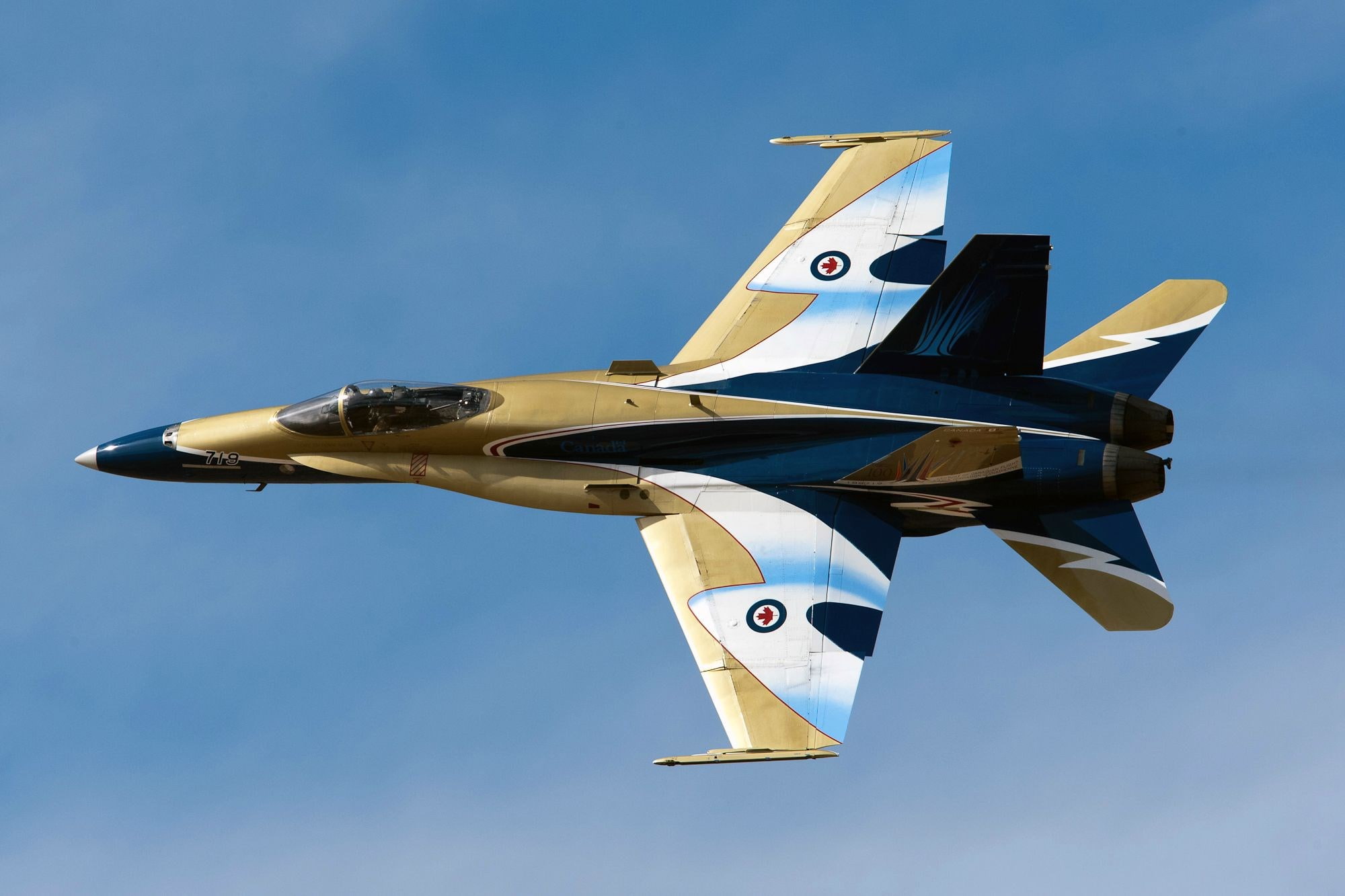 military airplane, fighter plane, airplane, mcdonnell douglas cf 18 hornet, airshow, sunny, day, aerospace industry, on the move, outdoors, no people, air vehicle, HD Wallpaper