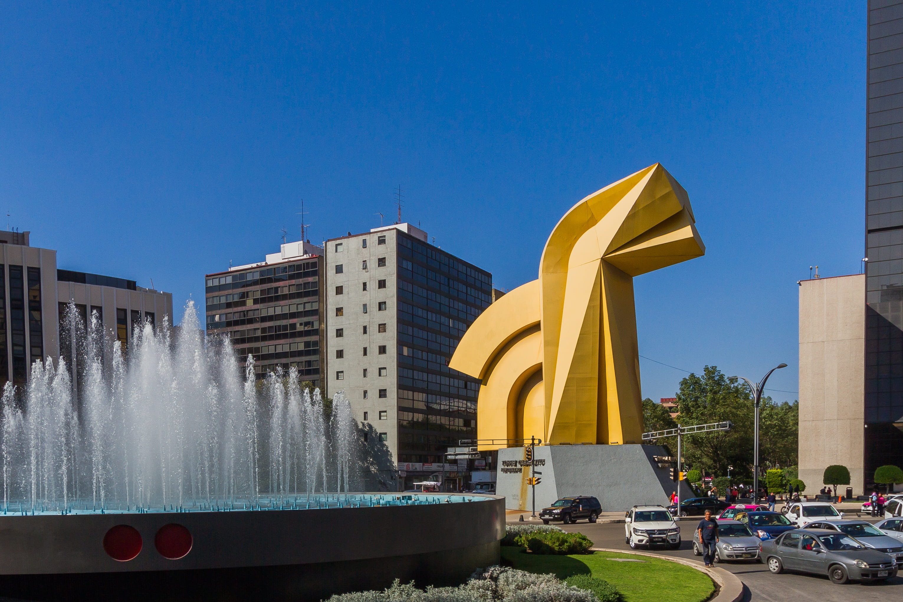 yellow, blue, travel destinations, 2K, old, culture, fountain, no people, monument, caballito, building, clear sky, architecture, motion, sky, skyscraper, HD Wallpaper