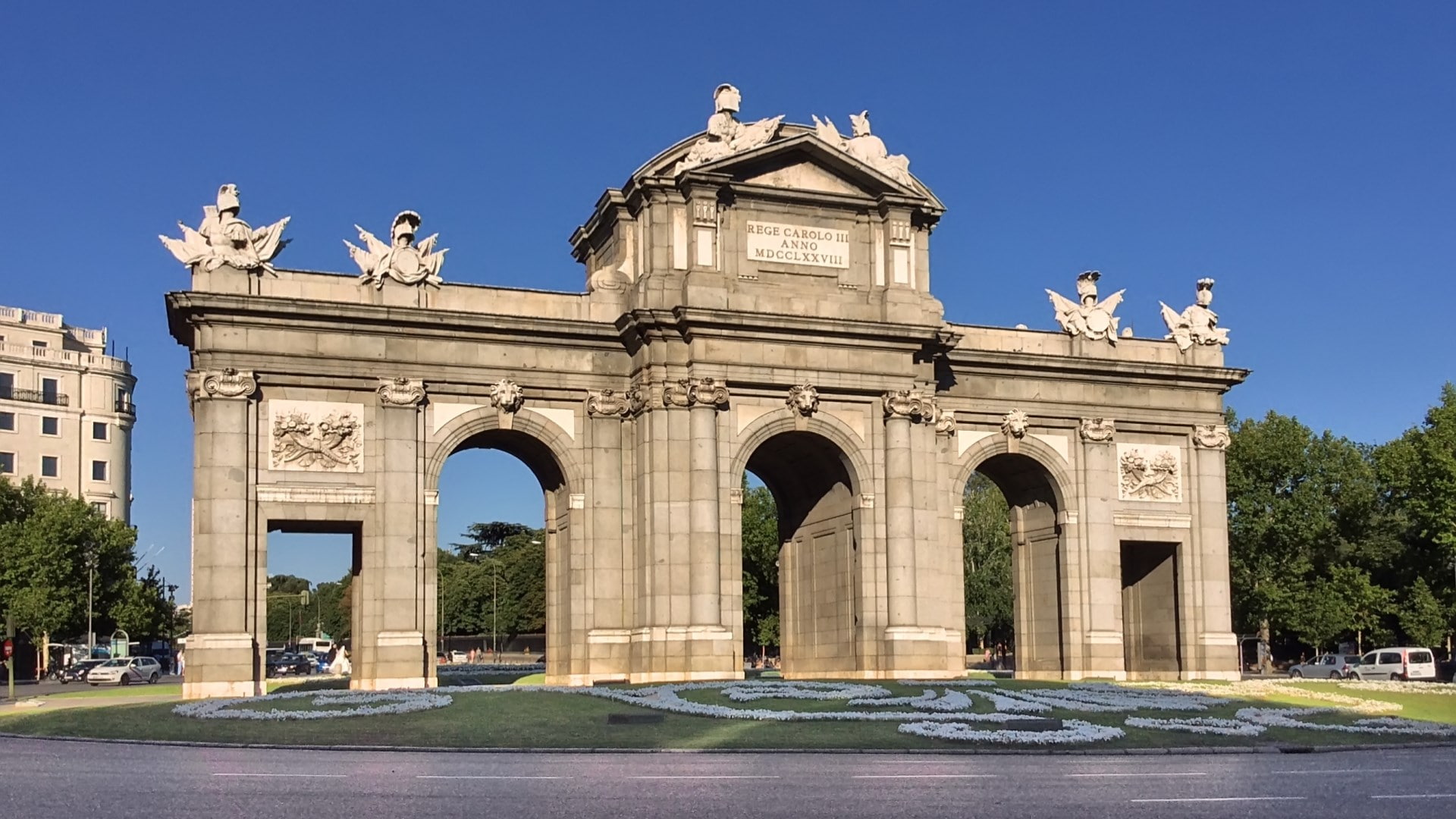 memorial, clear sky, no people, building exterior, history, neo-classical, the past, plant, sculpture, nature, architectural column, monument, travel destinations, HD Wallpaper