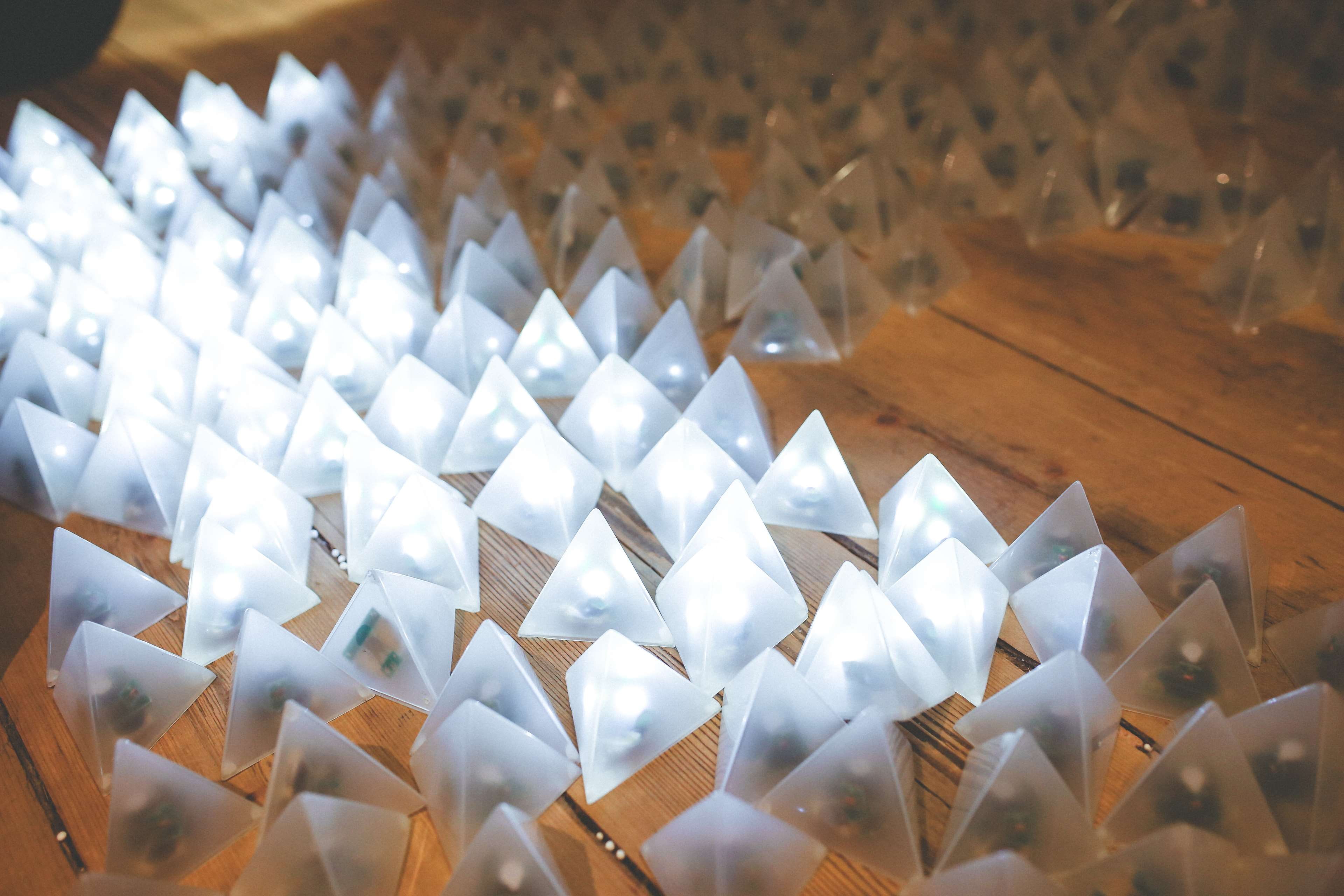 high angle view, pyramid, design, small, art and craft, still life, large group of objects, paper, table, new, close-up, arrangement, paper boat, light, HD Wallpaper