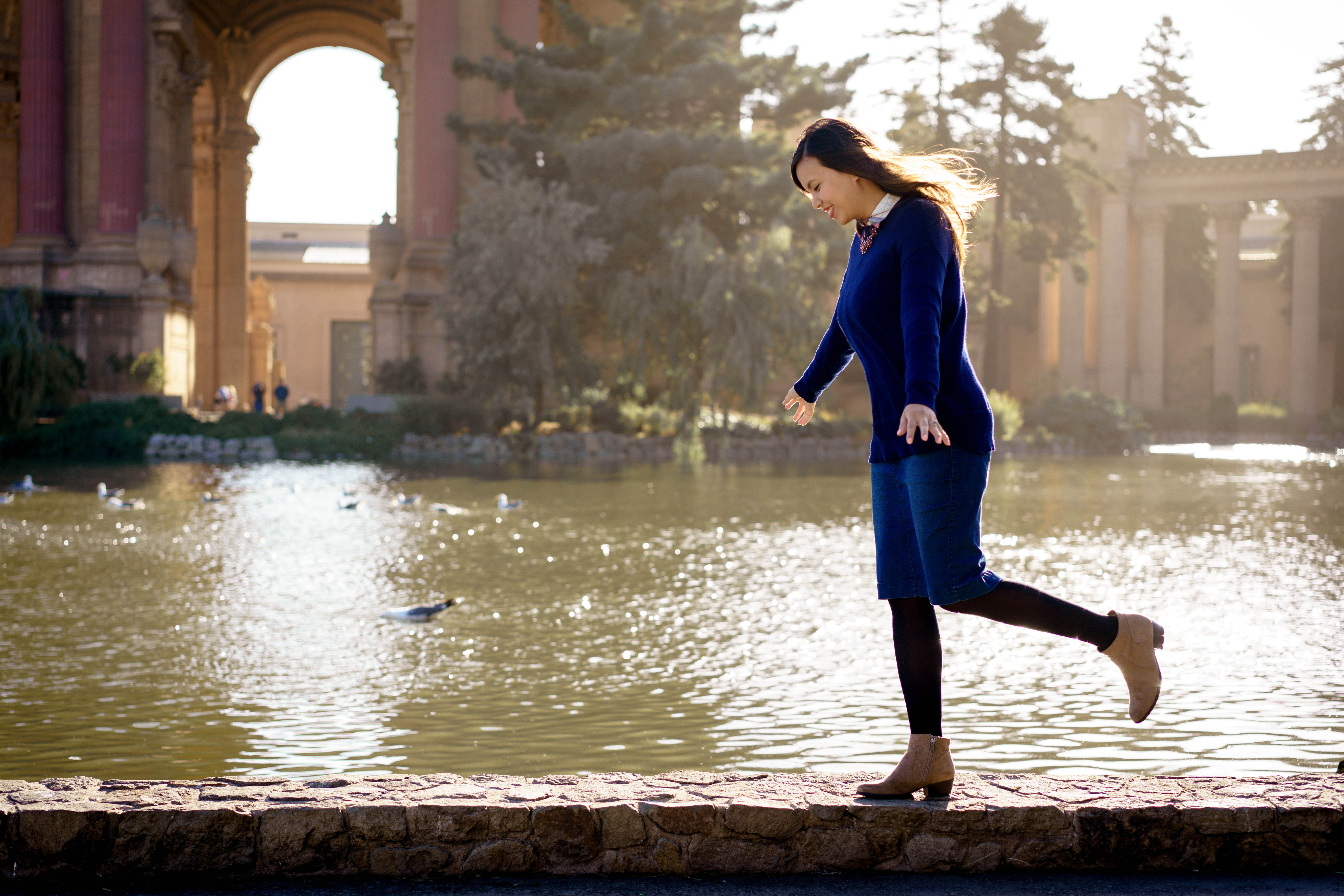 5K, casual clothing, full length, lifestyles, real people, sunset, beautiful woman, walking, day, young adult, palace, united states, pond, nature, happy, HD Wallpaper