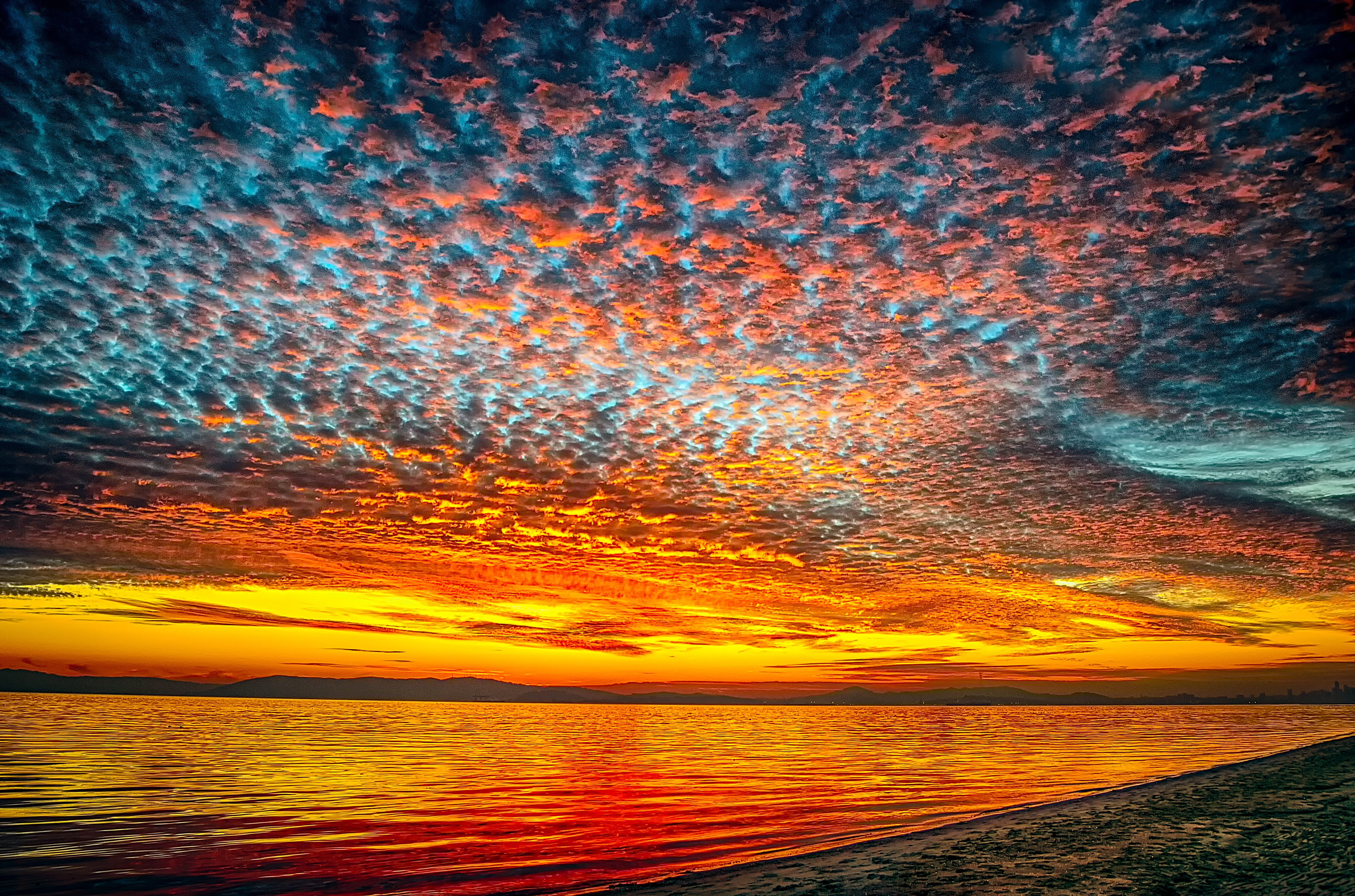 nature, Sand, tranquil scene, cloud - sky, tranquility, reflection, dramatic sky, 2K, multi colored, idyllic, sea, scenics, sunset landscape, sunset, sky, HD Wallpaper