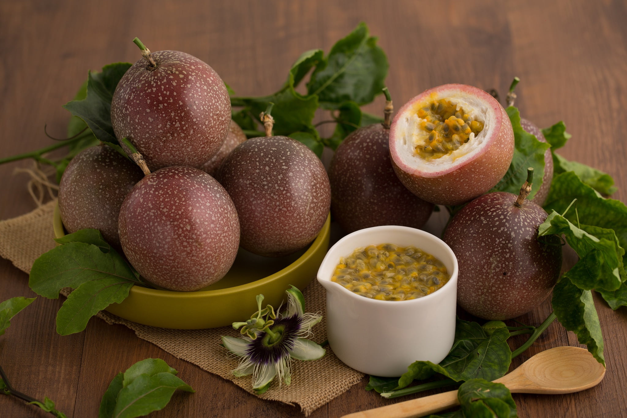 leaves, 1080P, seeds, passion fruit, fruit, HD Wallpaper