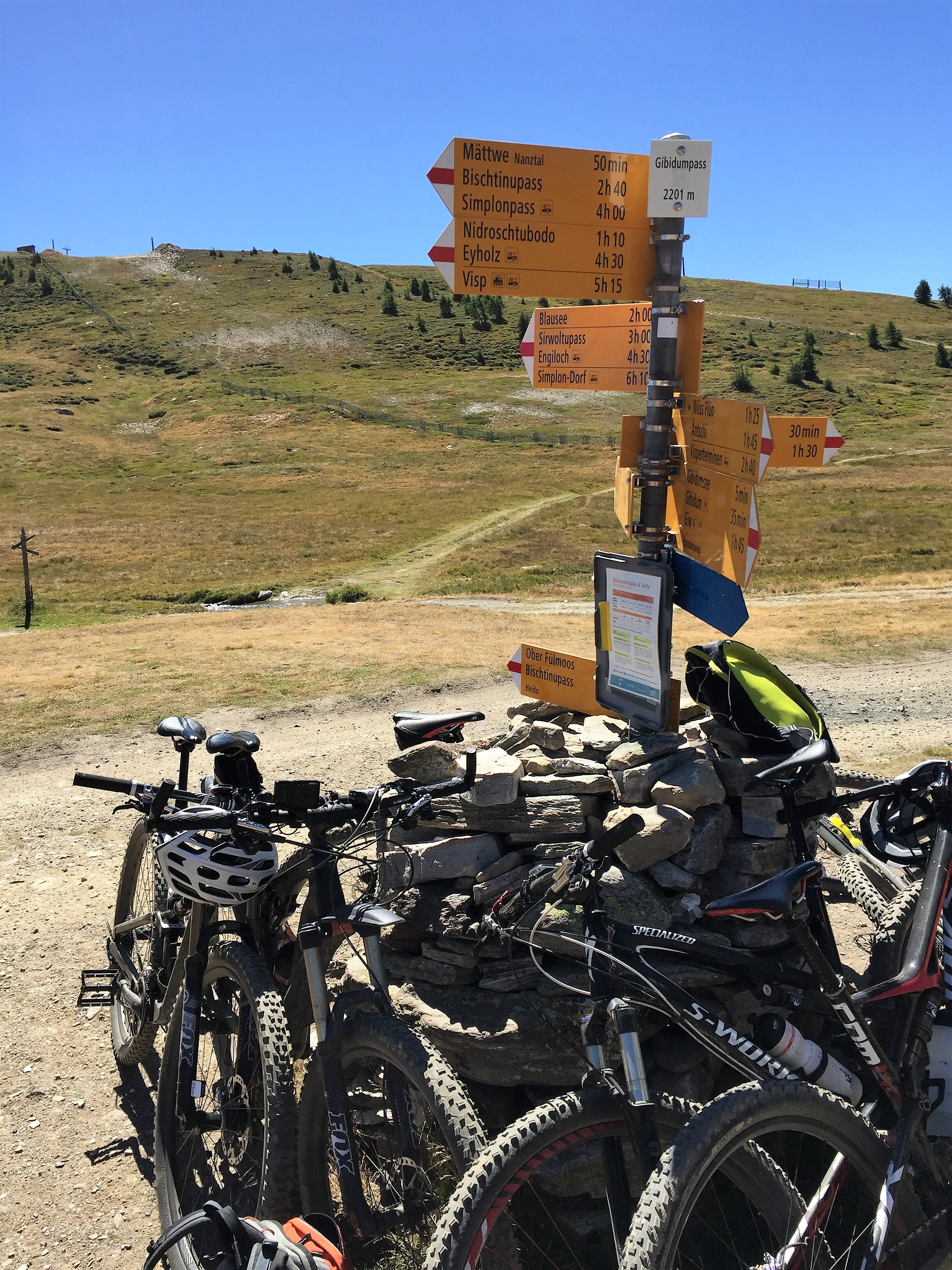 2K, travel, swiss made, land vehicle, summit, high, direction, bike, cross, information, zermatt, western script, clear sky, target, mountain, bicycle, Phone HD Wallpaper