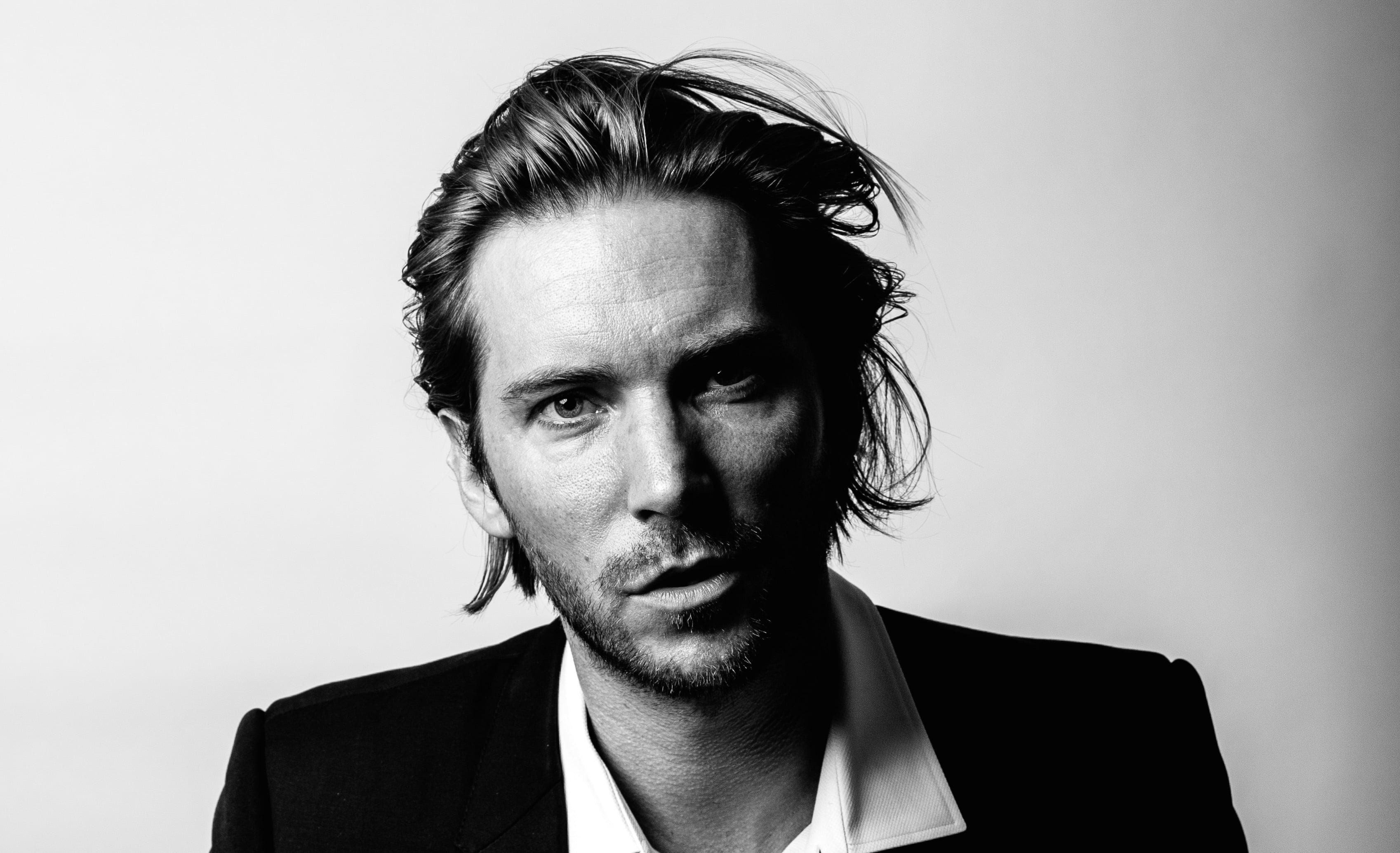 studio shot, males, one person, young adult, suit, bw, top, face, s, actor, business, beard, looking at camera, beautiful people, musician, collared, headshot, HD Wallpaper