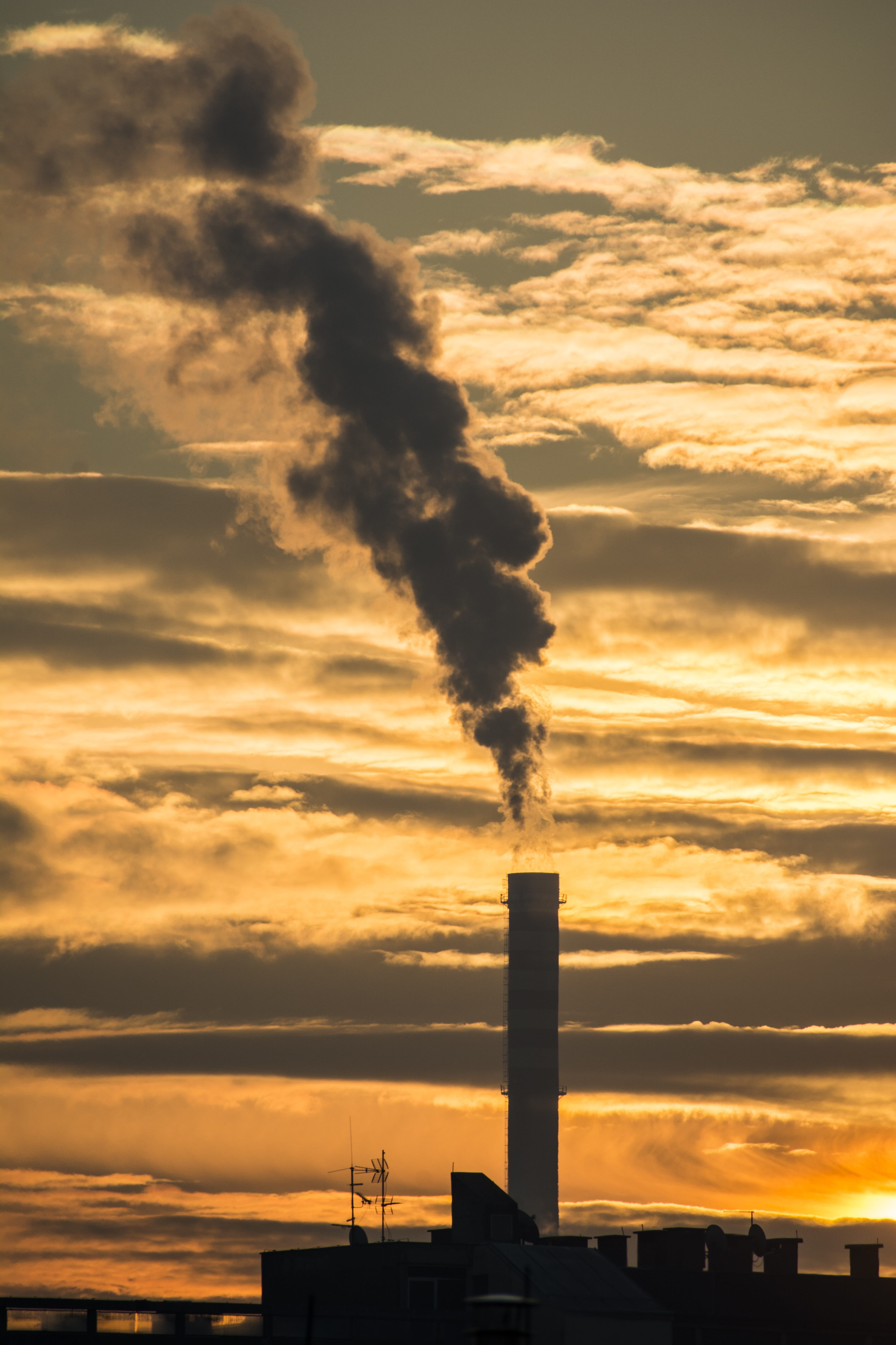 smoke, industrial, nature, smoke stack, chimney, factory, smoke - physical structure, building exterior, pollution, industry, cloud - sky, machine, fumes, Phone HD Wallpaper