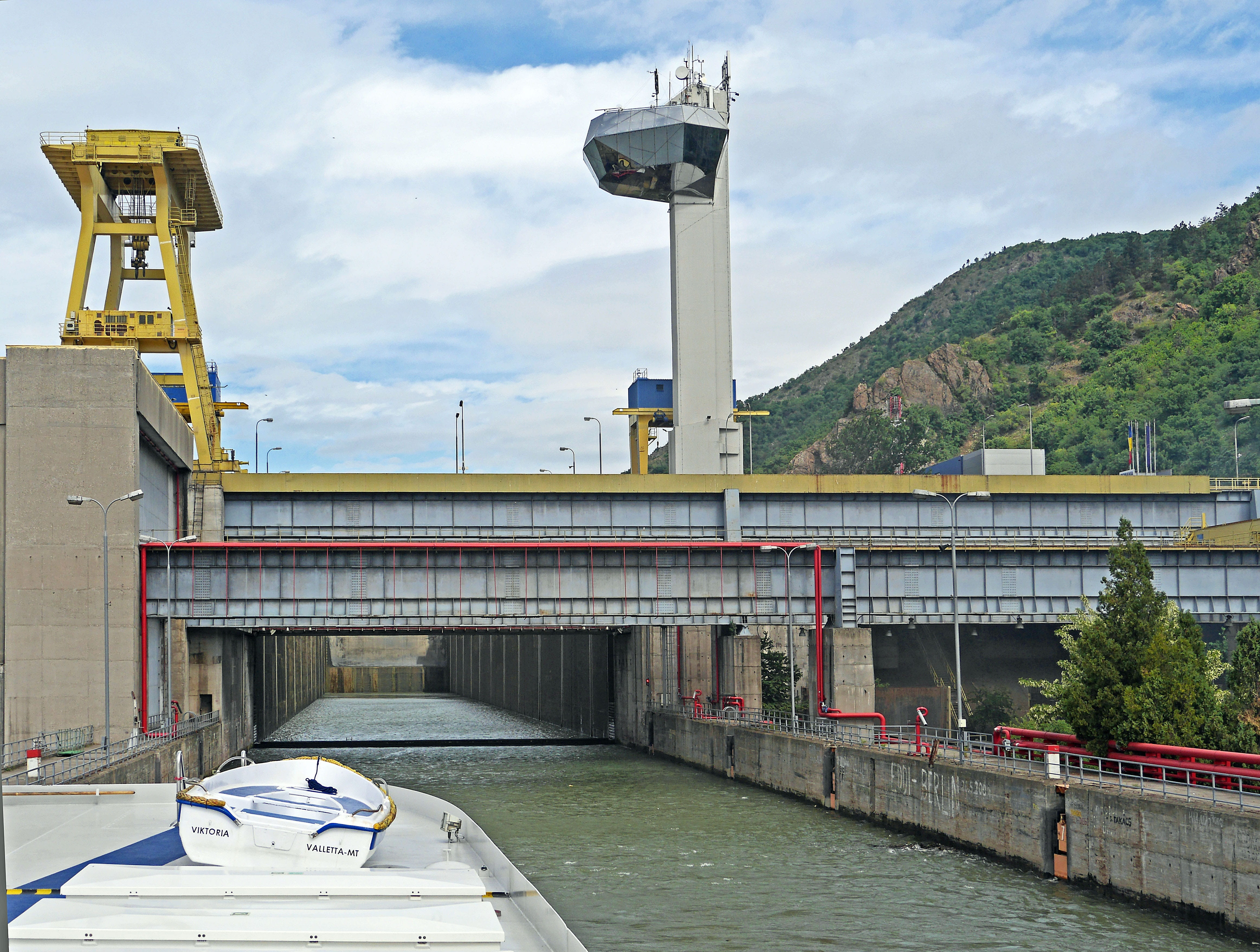 mode of transportation, bock crane, passage, sky, river, danube, serbia, architecture, tree, outdoors, day, medium level, transportation, bridge - man made structure, HD Wallpaper