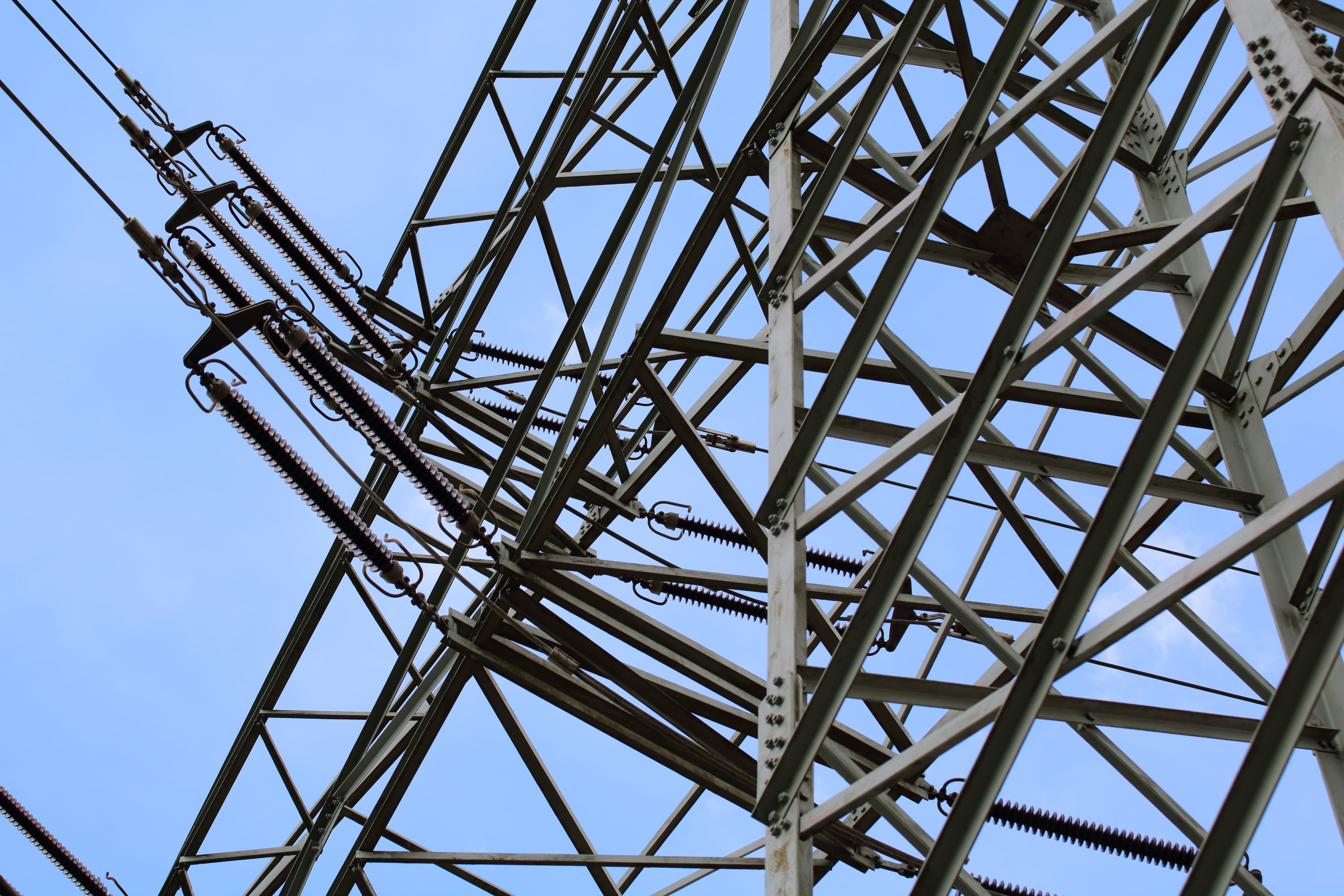 construction equipment, outdoors, construction industry, upper lines, technology, high voltage, sky, communication, pylon, clear sky, energy, steel, tower, HD Wallpaper