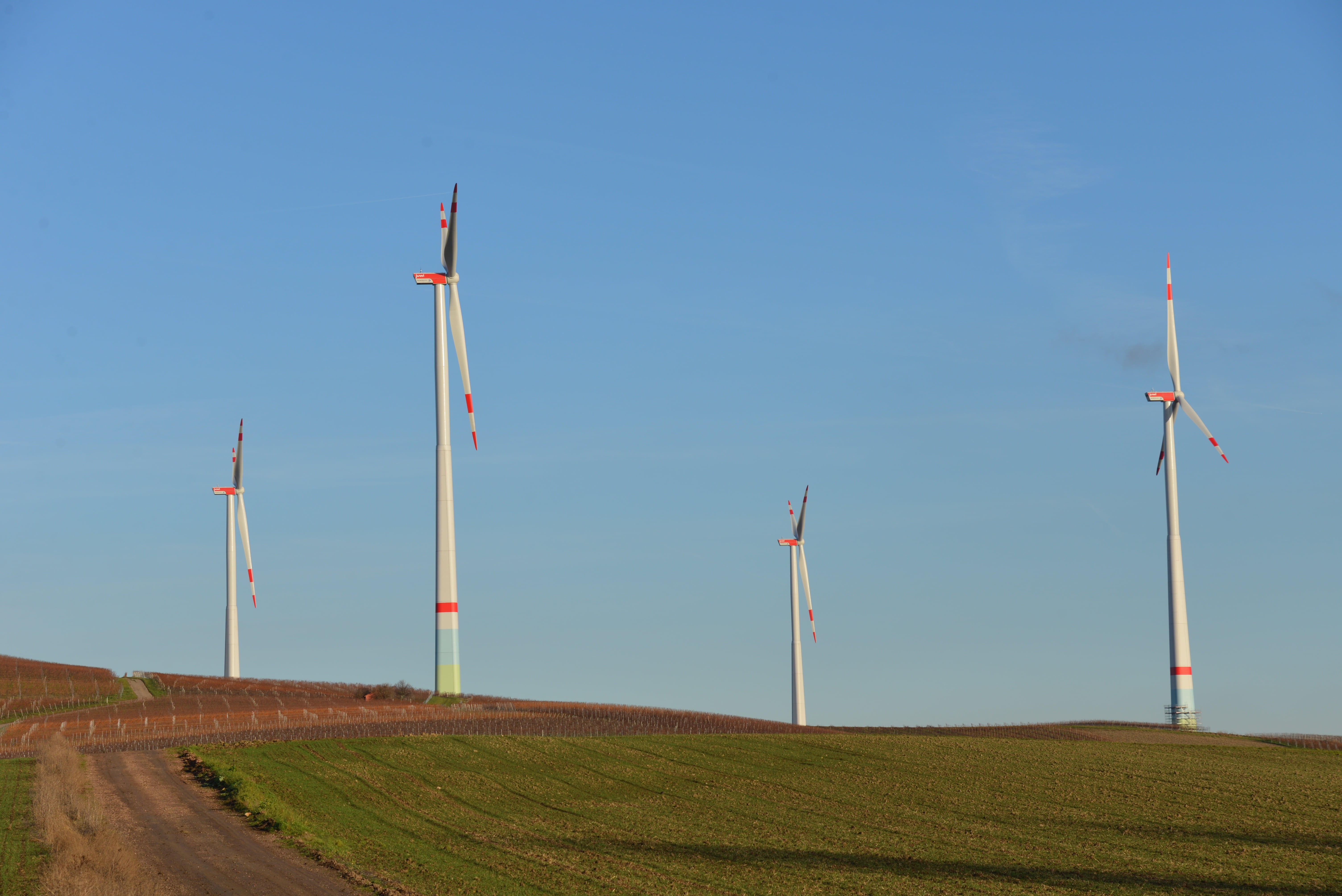 environment, sunlight, renewable energy, wind park, landscape, flag, propeller, agriculture, 5K, forward, rural scene, wind, wind power, nature, sky, outdoors, HD Wallpaper