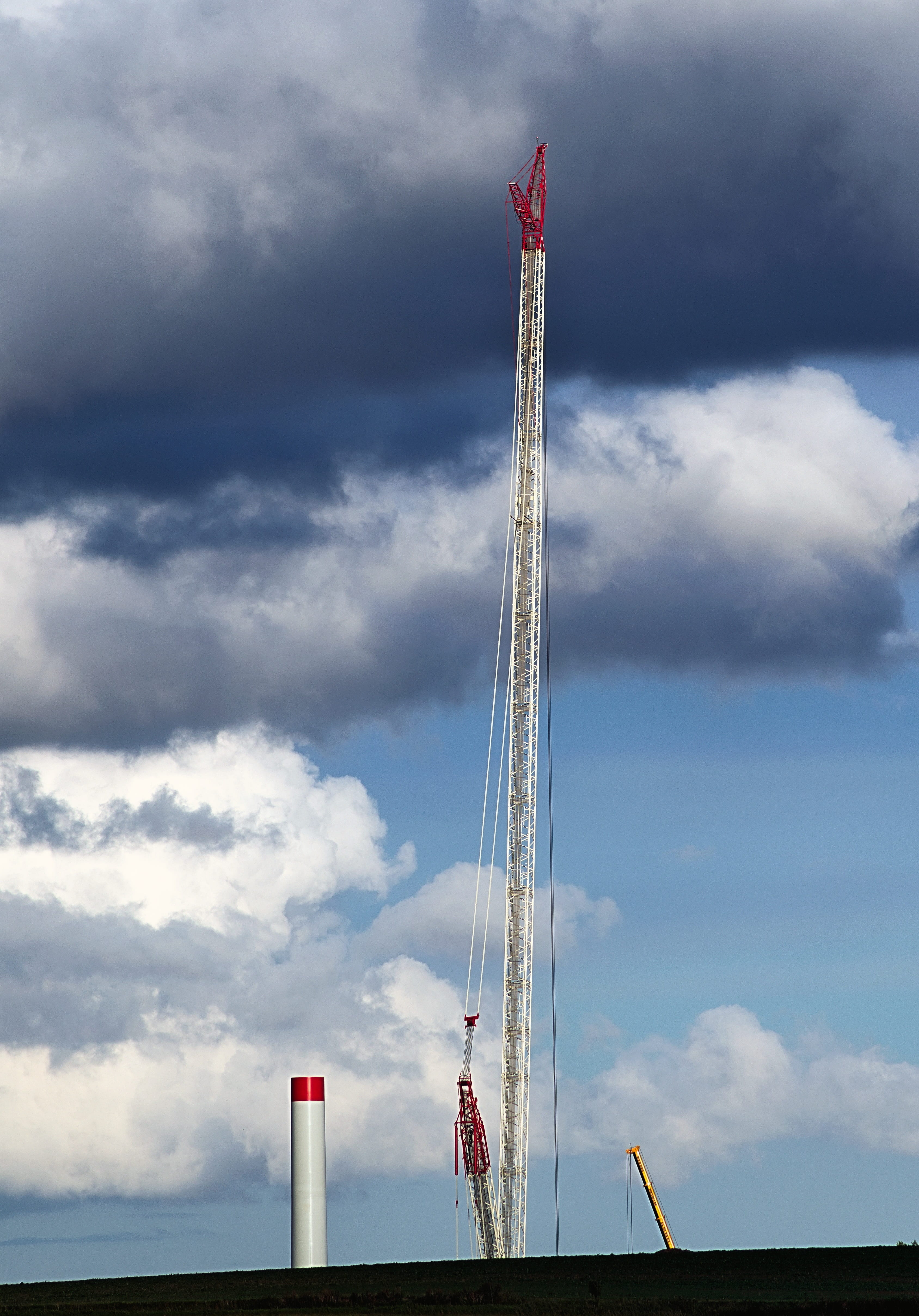 pole, outdoors, electricity production, low angle view, wind park, wind power, wind turbine, independence, nature, real people, 4K, in the construction, Phone HD Wallpaper