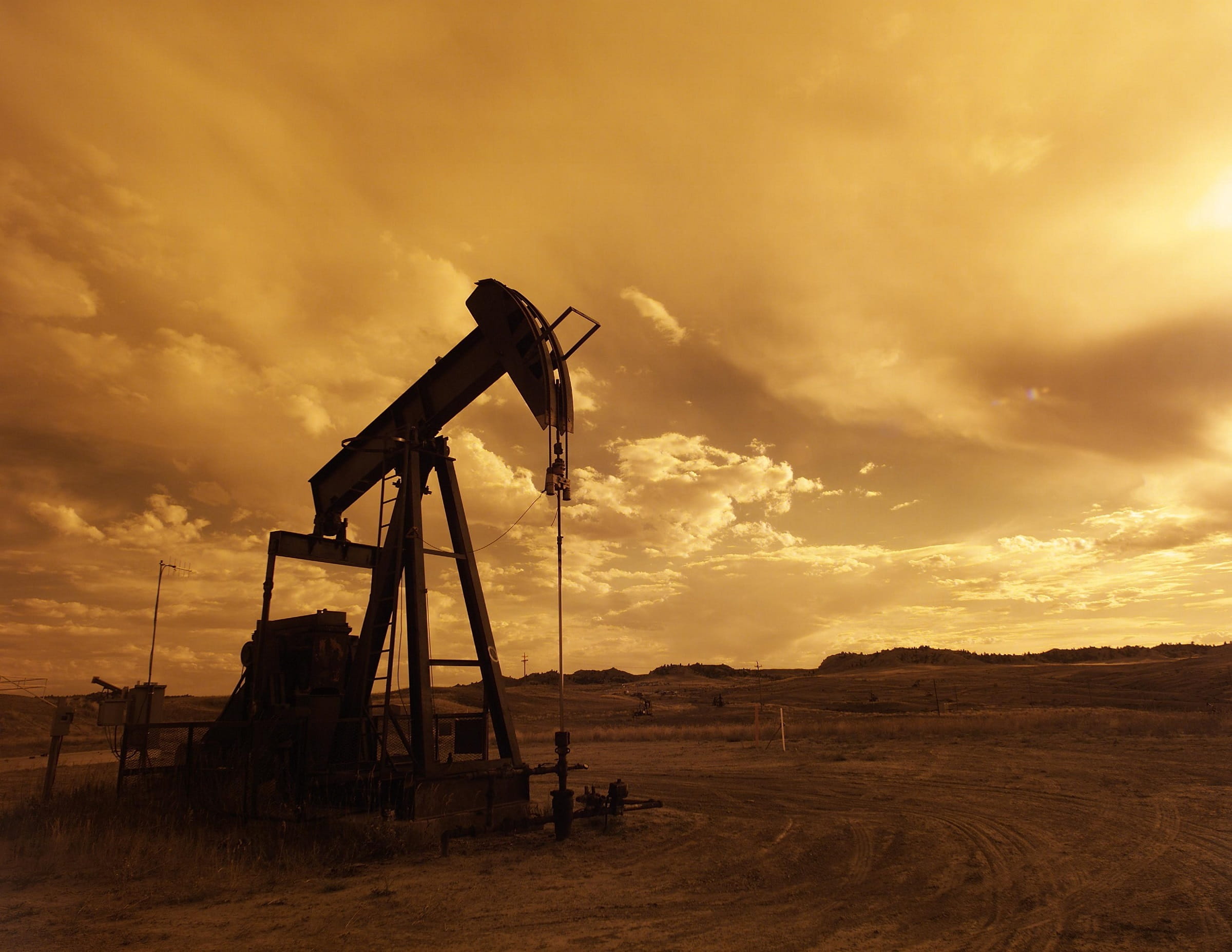 oil pump, 1080P, drill, field, resource, environment, fuel and power generation, industrial equipment, outdoors, well, oil industry, hour, sunset, beauty in nature, HD Wallpaper