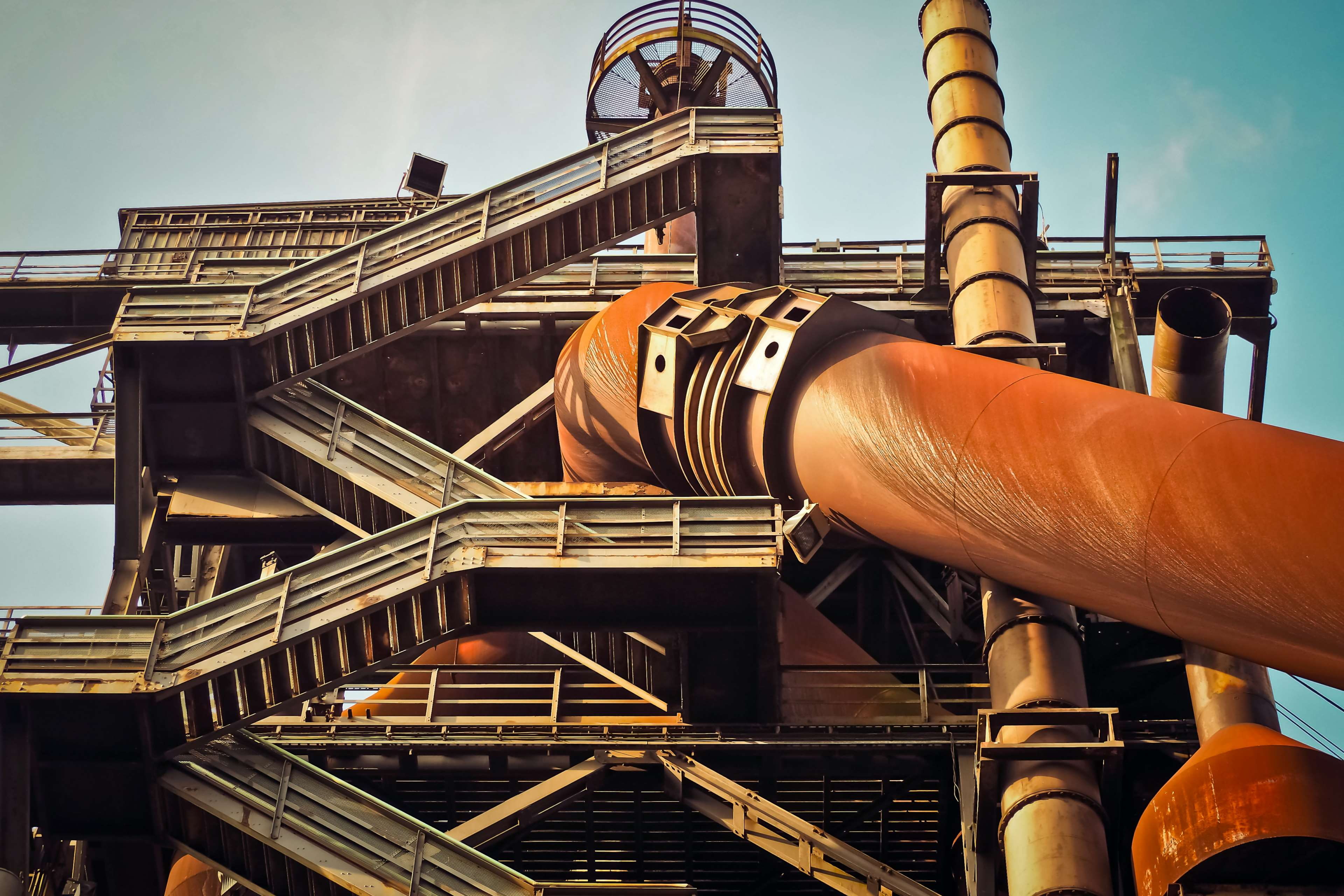 industrial building, sky, business, connection, steel, old, energy, pipes, sunlight, protection, pump, power, industrial equipment, fuel and power generation, HD Wallpaper