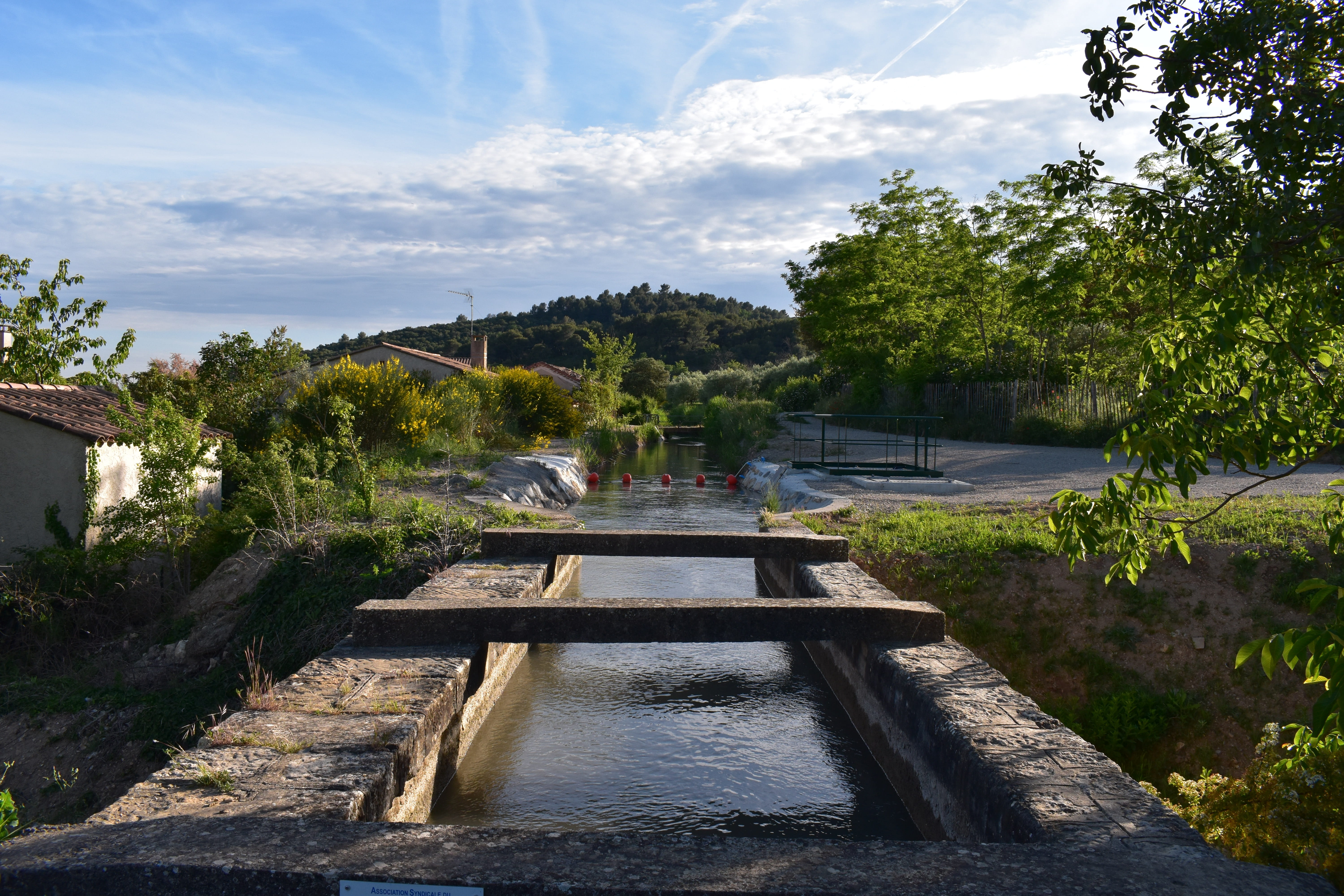 park, provence, volx, growth, staircase, park - man made space, canal, lake, irrigation, nature, scenics - nature, sky, built structure, sunlight, water, HD Wallpaper