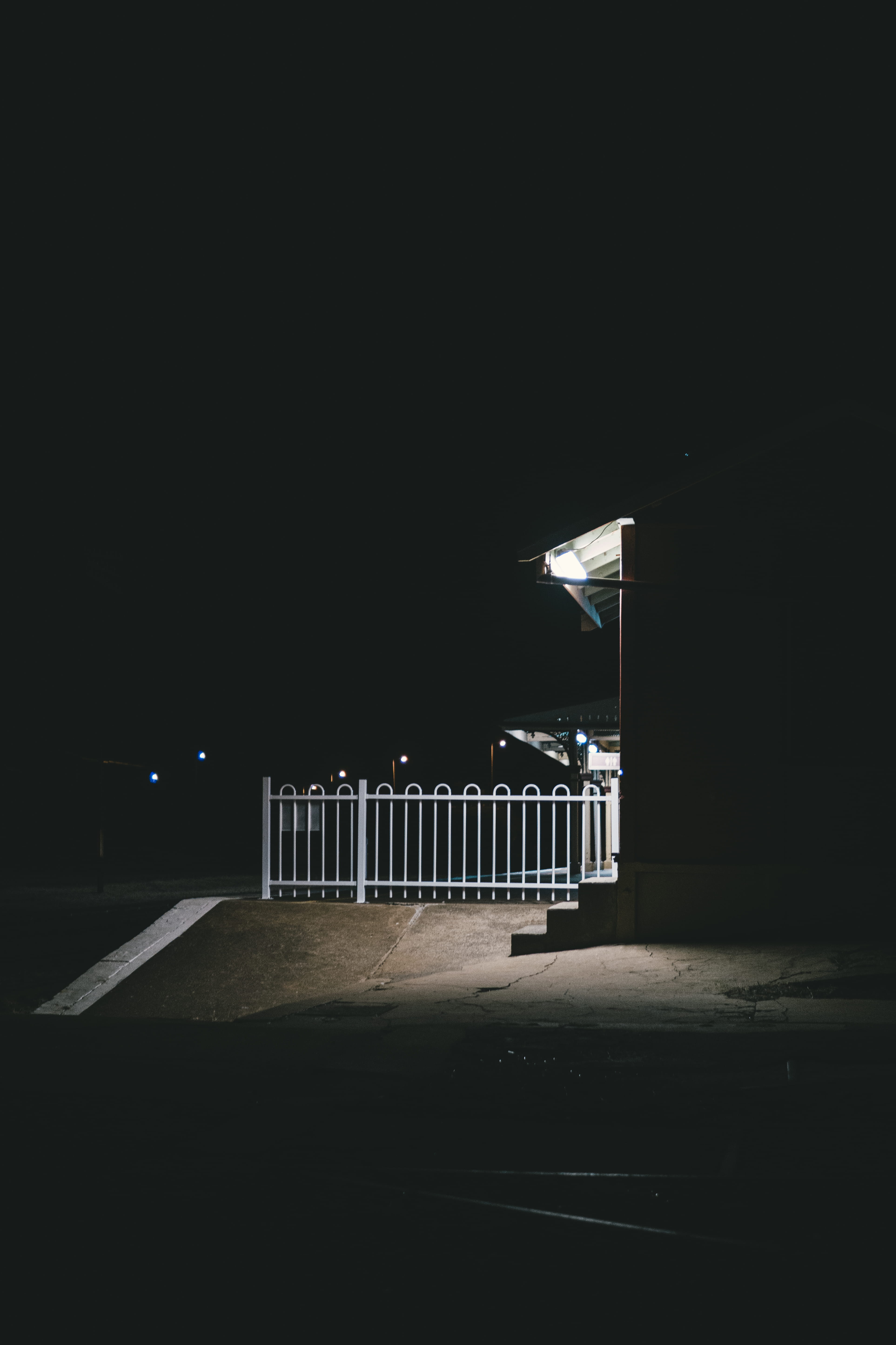 moody, 5K, street, outdoors, nature, transportation, direction, footpath, the way forward, road, australia, empty, architecture, railing, midnight, summer, Phone HD Wallpaper