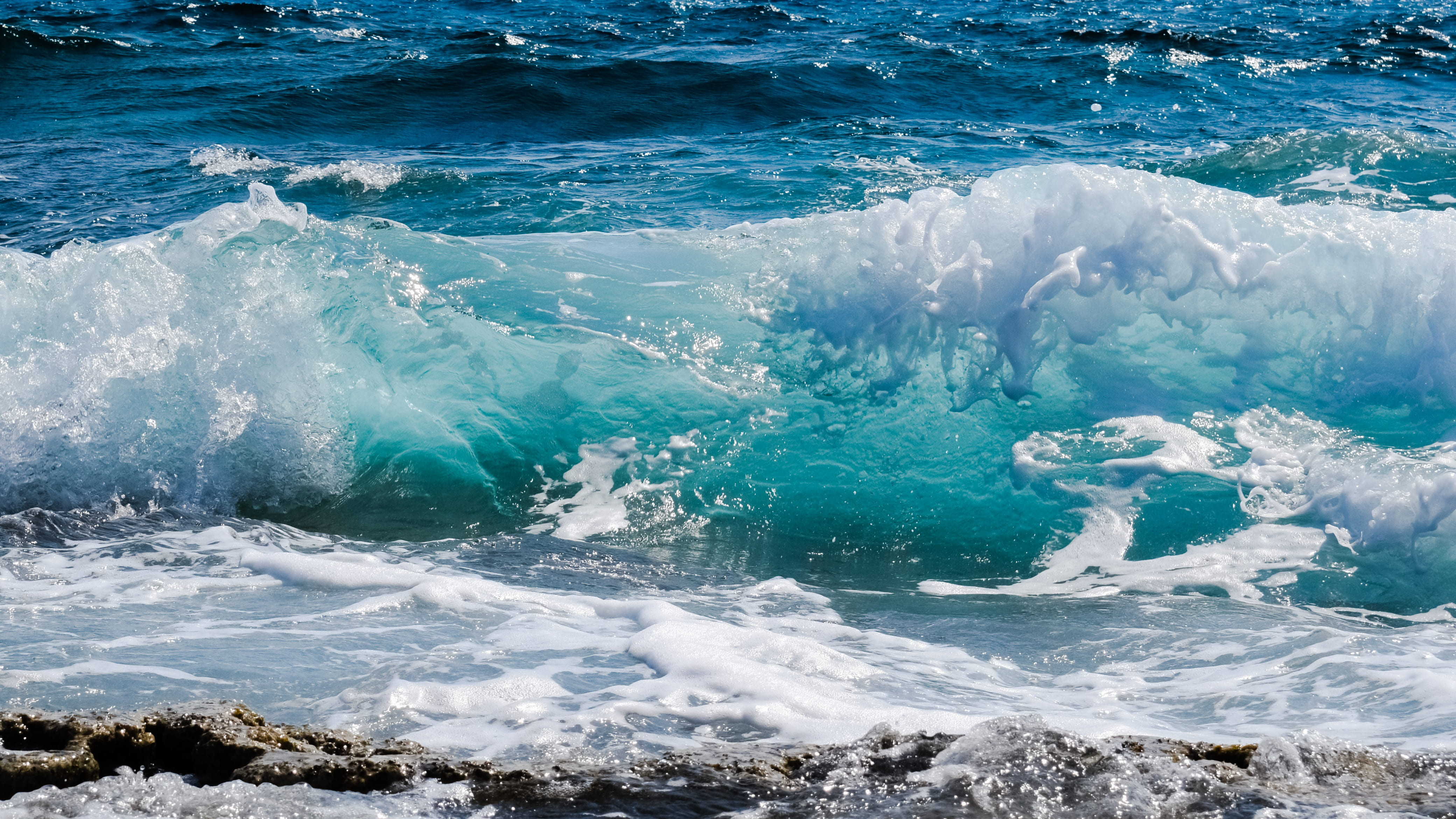 blue, wave, splashing, scenics - nature, power in nature, ocean, seafoam, waves, day, aquatic sport, power, no people, seashore, motion, water, purity, HD Wallpaper