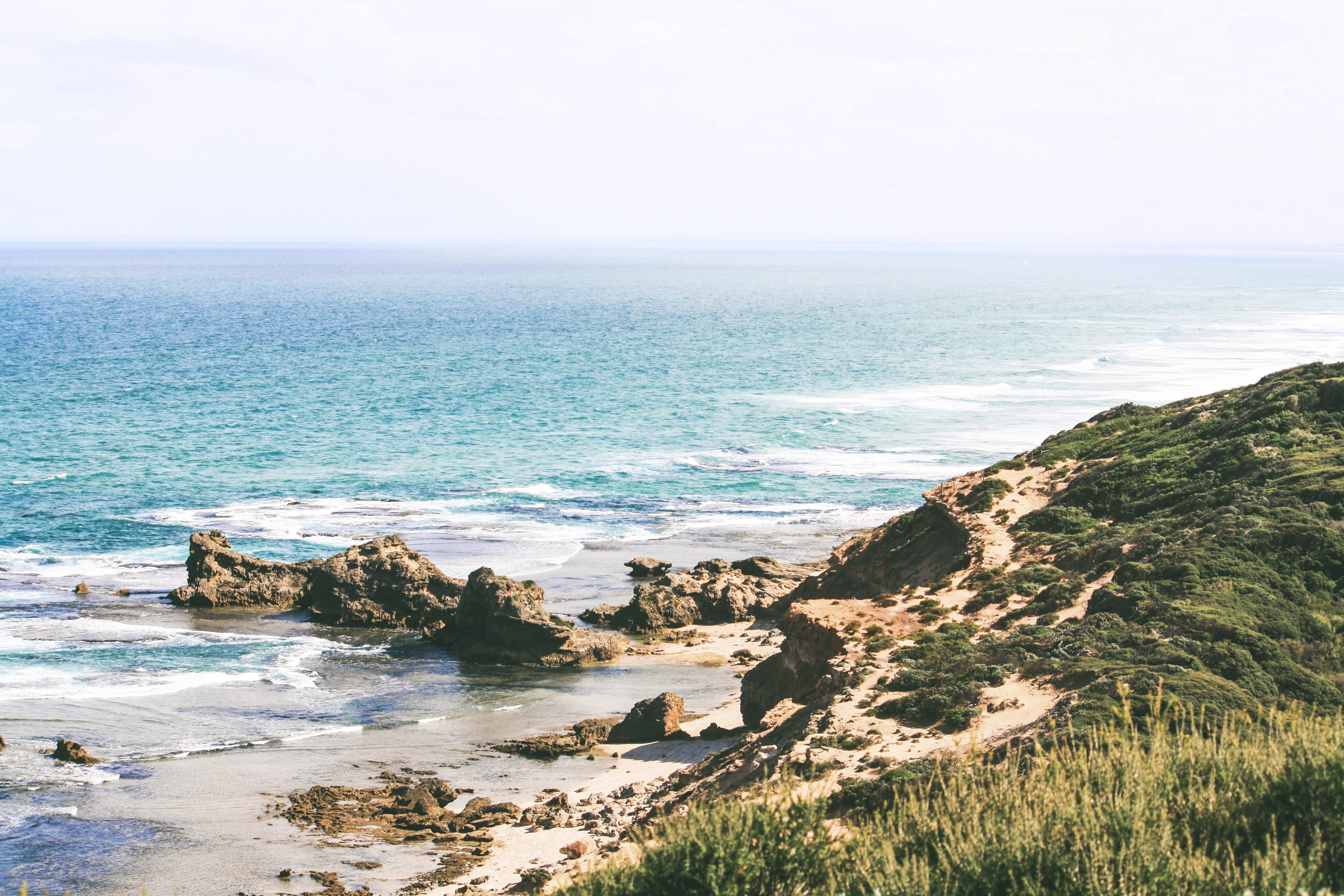 green, outdoors, 4K, land, sea, foam, sorrento, rocks, tranquility, surf, surfers, wave, beauty in nature, rock - object, australia, sky, tranquil scene, HD Wallpaper