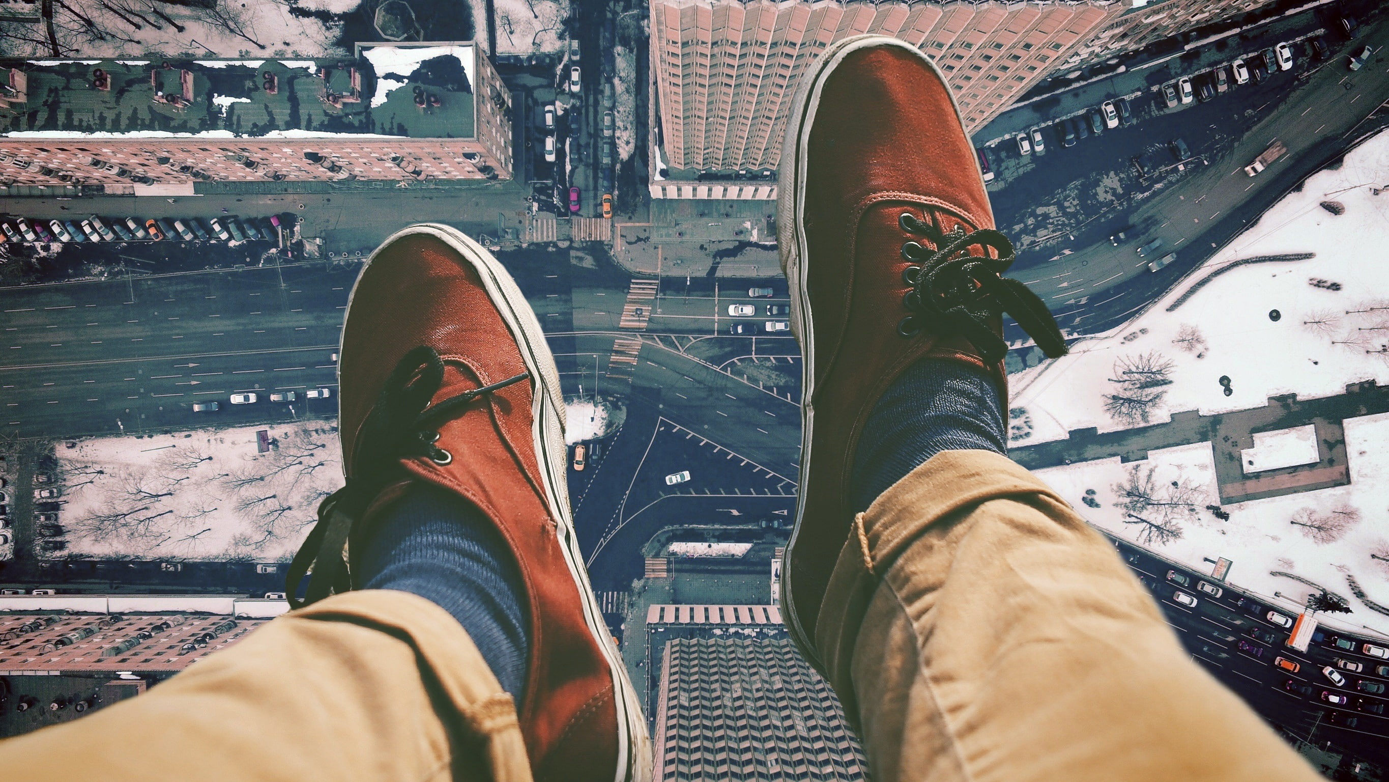 the view from the top, pair, feet, road, sneakers, height, home, 2K, street, the city, brown, HD Wallpaper