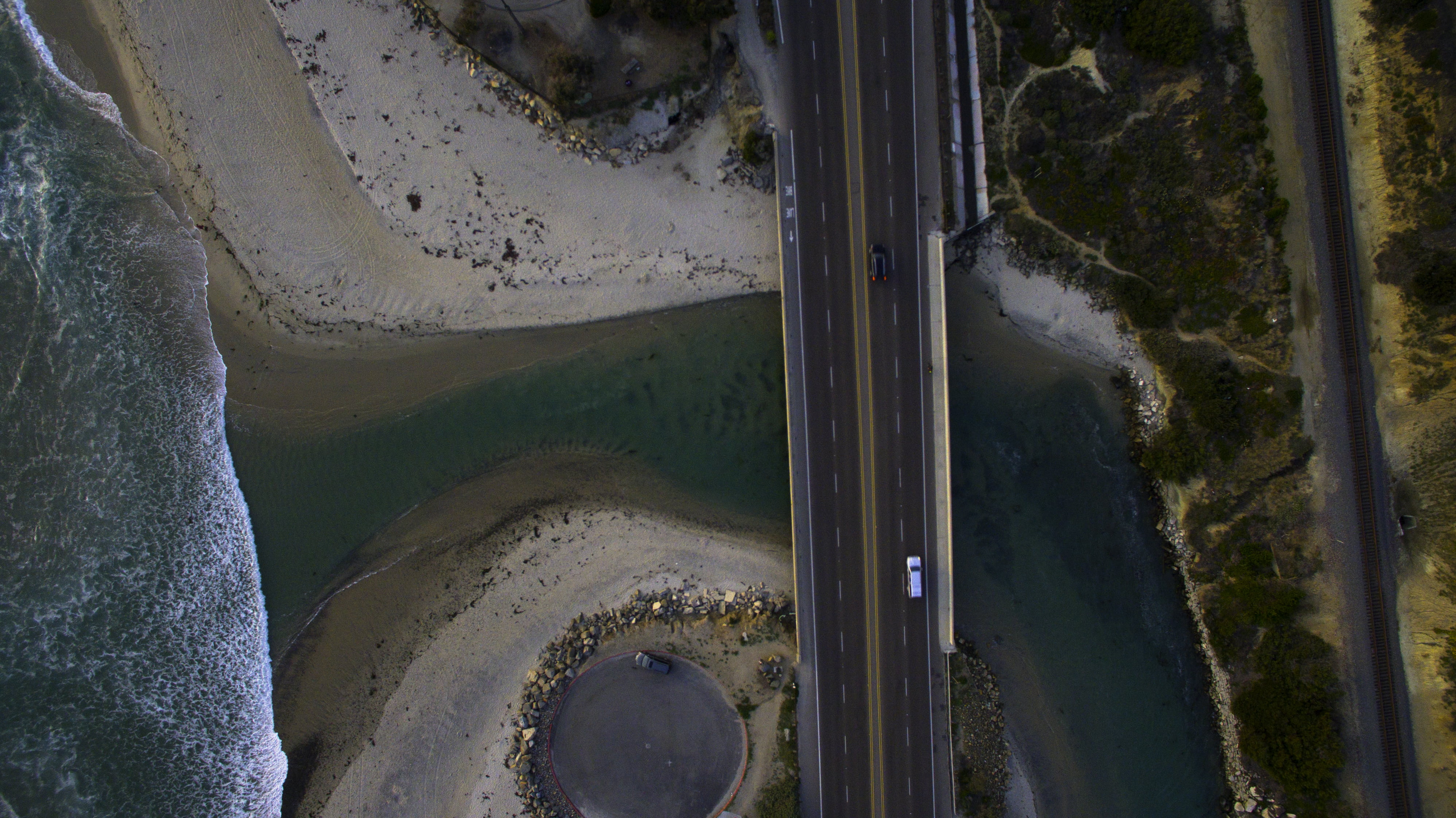 day, mineral, beauty in nature, scenics - nature, river mouth, no people, land, 4K, nature, water, waterfall, ocean, motion, car, birds eye view, non-urban scene, HD Wallpaper